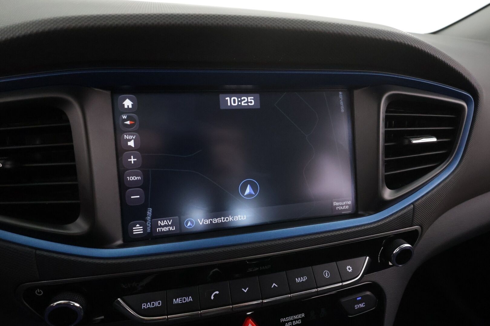 Hyundai IONIQ hybrid 2017 DCT Style * Webasto / Adapt.vakkari / Infinity / P.kamera / Navi / Keyless *