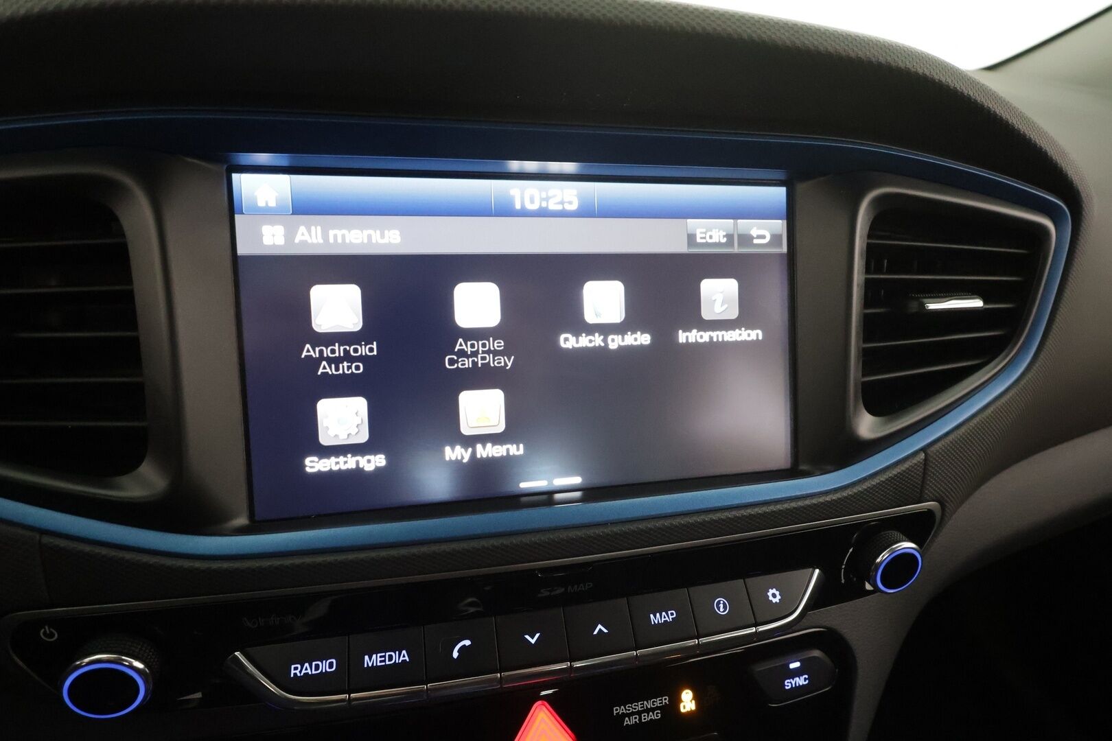 Hyundai IONIQ hybrid 2017 DCT Style * Webasto / Adapt.vakkari / Infinity / P.kamera / Navi / Keyless *