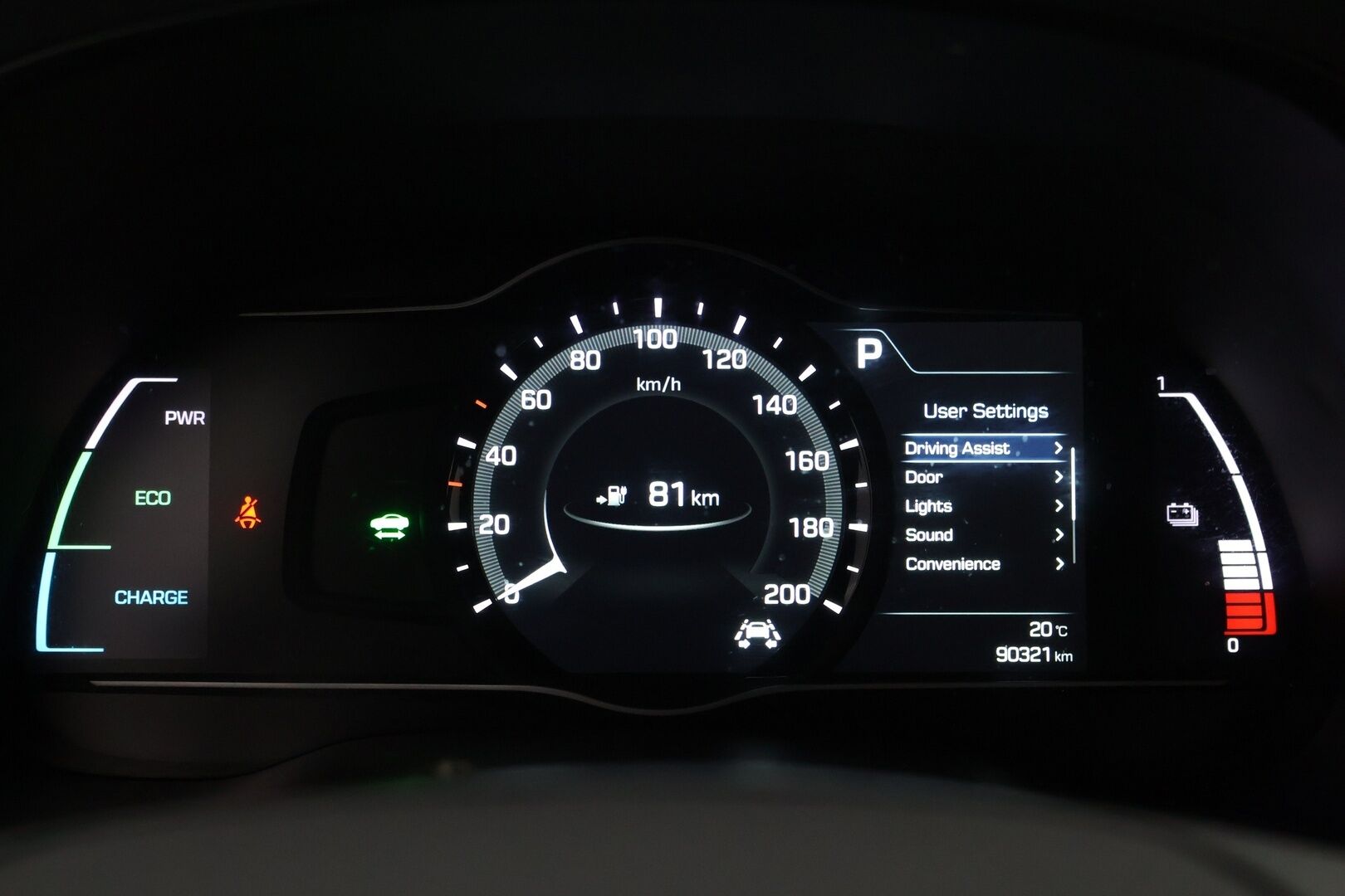 Hyundai IONIQ electric 2017 Style Business - Suomiauto / Lämpöpumppu / Adapt.Vakkari / Infinity Audio / Ilmastoidut Nahat / Peruutuskamera / Apple&Android / Huippuvarusteet!
