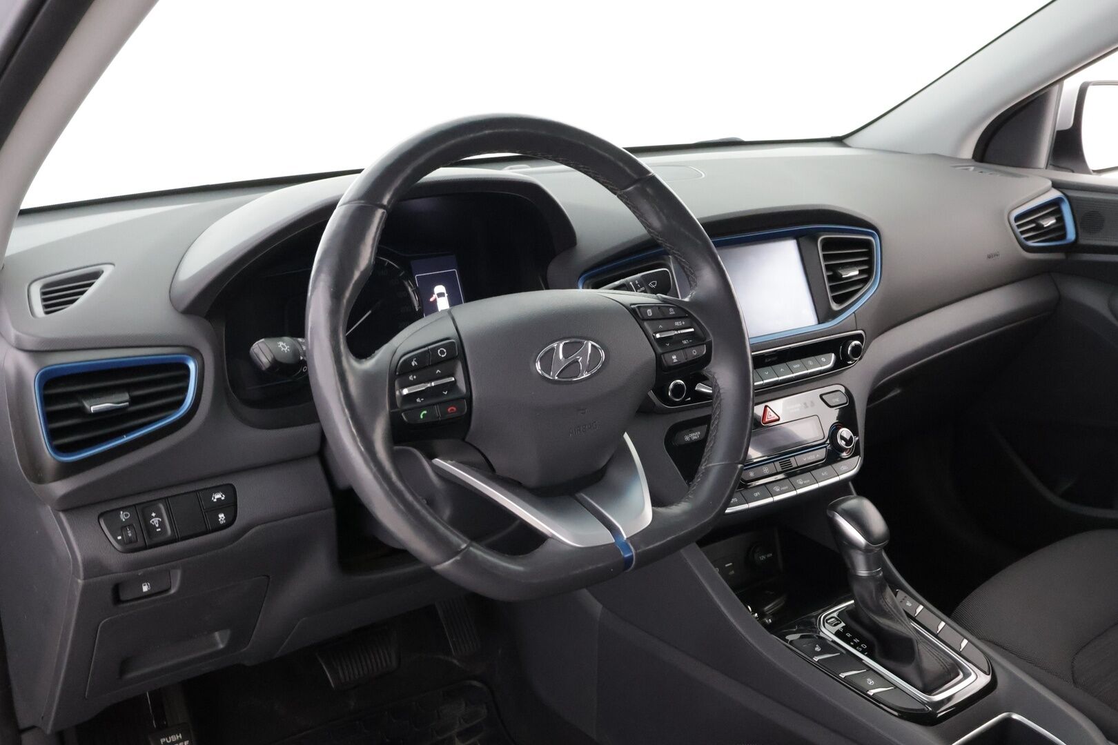 Hyundai IONIQ hybrid 2017 DCT Comfort * Suomiauto / Merkkihuollot / Infinity / Adapt.Vakkari / Peruutuskamera / Lohkolämmitin! - Ratinlämmitys / Juuri tullut Tampereelle!