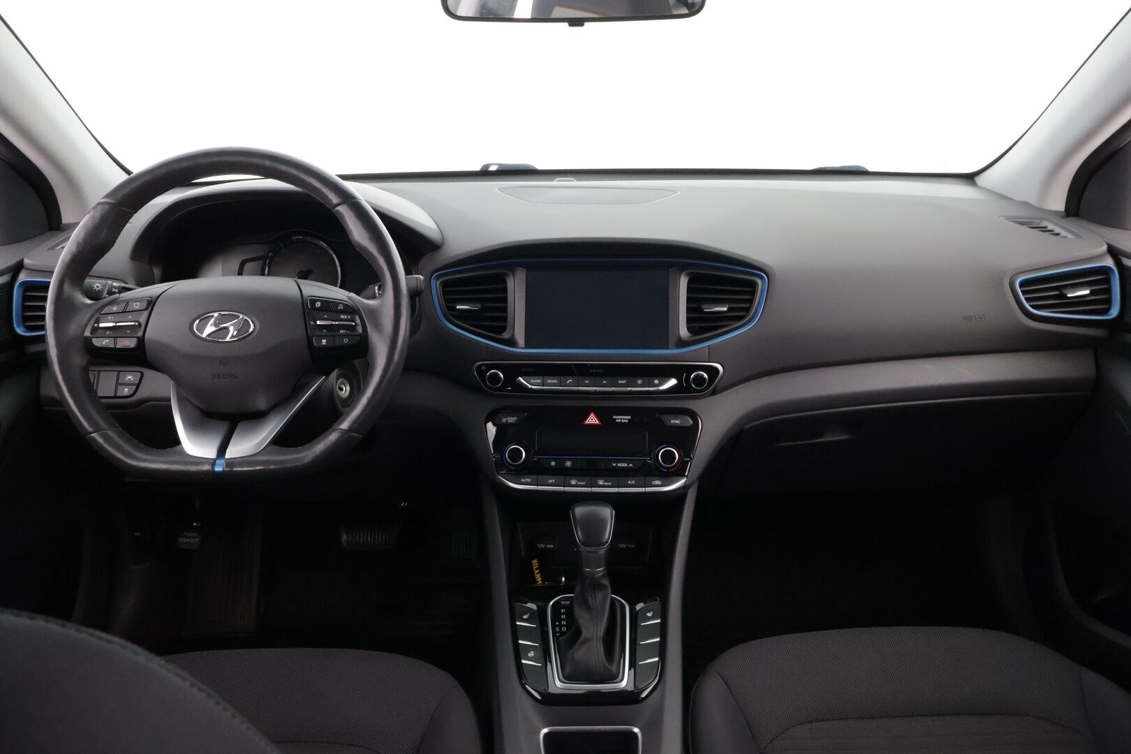 Hyundai IONIQ hybrid 2017 DCT Comfort * Suomiauto / Merkkihuollot / Infinity / Adapt.Vakkari / Peruutuskamera / Lohkolämmitin! - Ratinlämmitys / Juuri tullut Tampereelle!