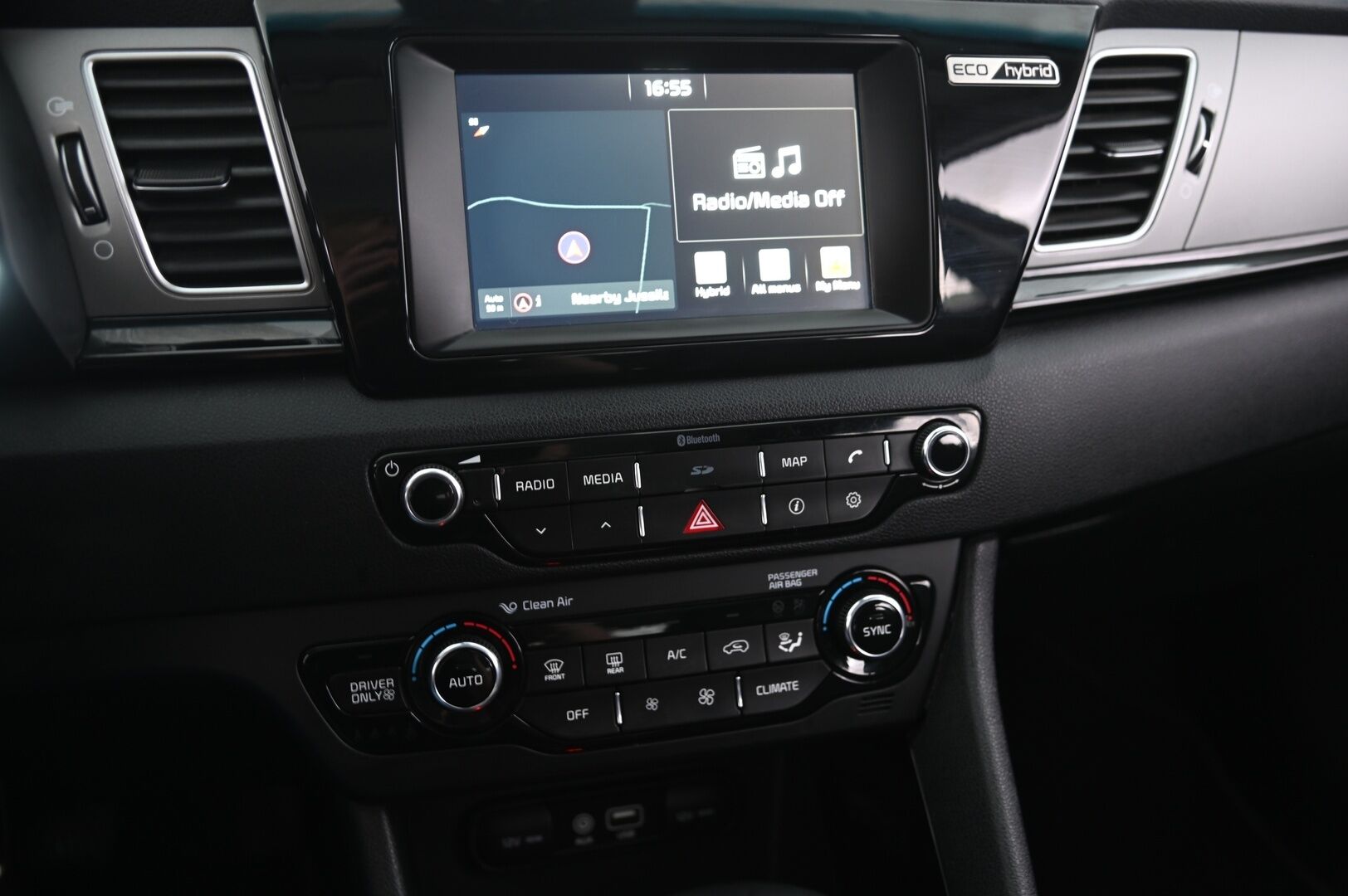 Kia Niro 2017 1,6 GDI Hybrid EX DCT - | Juuri Huollettu! | Navi | Vakionopeudensäädin | Peruutuskamera | Vetokoukku | Lohkolämmitin | Puolnahkapenkit |