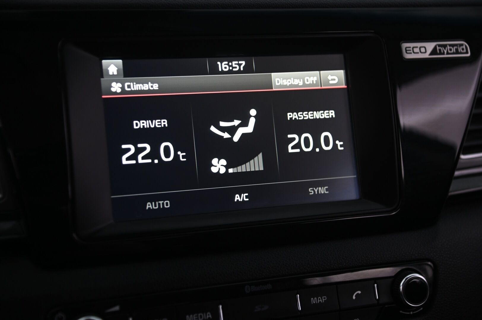 Kia Niro 2017 1,6 GDI Hybrid EX DCT - | Juuri Huollettu! | Navi | Vakionopeudensäädin | Peruutuskamera | Vetokoukku | Lohkolämmitin | Puolnahkapenkit |