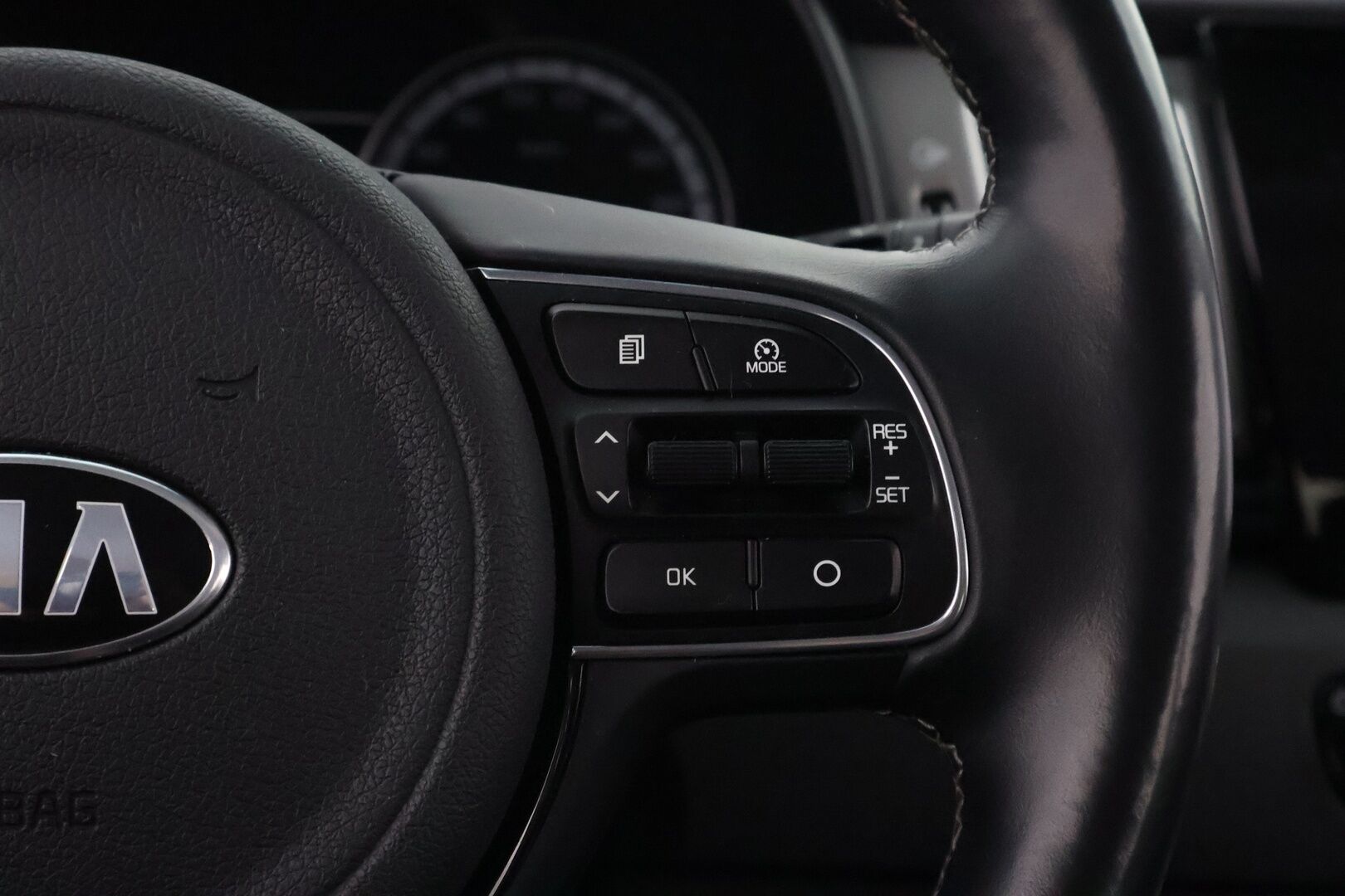 Kia Niro 2017 1,6 GDI Hybrid EX DCT* JBL / Peruutuskamera / Puolinahat / Lohko&Sisäp. / Vakkari / Navi / Ratinlämmitin! - Suomiauto / Merkkiliikkeen huoltohistoria / Juuri saapunut! - HULLU BLACKWEEK KORKOTARJOUS 2,49%