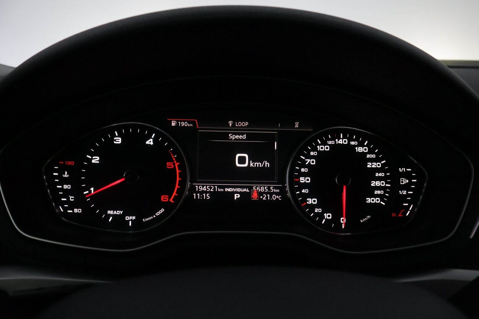 Audi A4 allroad 2017 Land of quattro 2,0 TDI 120 kW quattro S tronic * Webasto / Bang & Olufsen / P-Kamera / Matrix-LED / Sähköluukku / Jakopää tehty! * - Huippuvarusteet, hyvin huollettu!