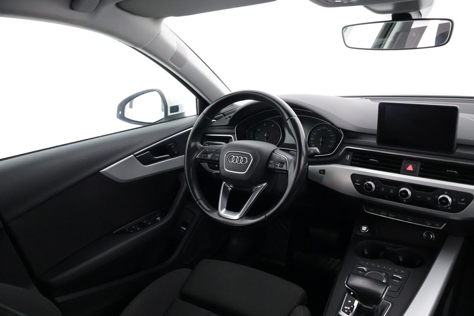 Audi A4 allroad 2017 Land of quattro 2,0 TDI 120 kW quattro S tronic * Webasto / Bang & Olufsen / P-Kamera / Matrix-LED / Sähköluukku / Jakopää tehty! * - Huippuvarusteet, hyvin huollettu!