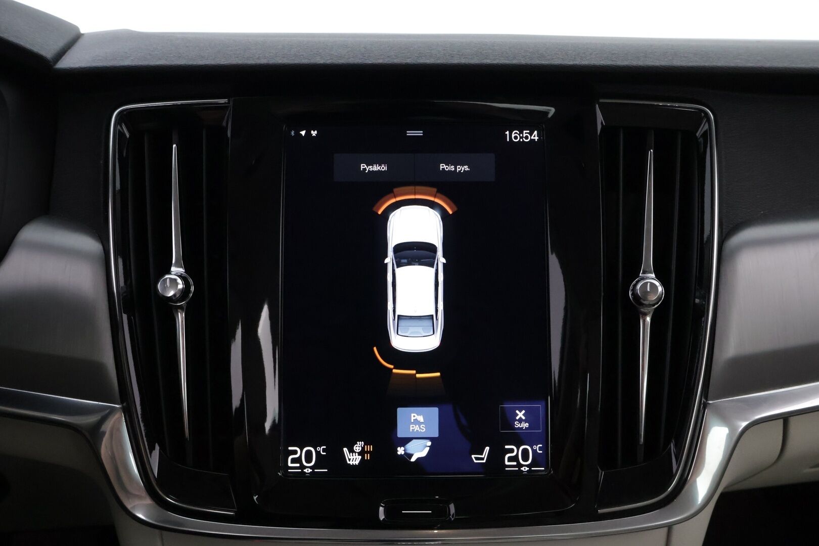 Volvo S90 2017 D3 Business aut - Suomiauto | Webasto | Koukku | Vaalea Nahkasisusta | Pilot Assist | High Perf Audio | Sensus Navi | Upea väriyhdistelmä!