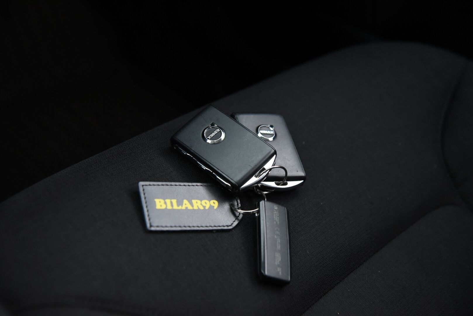 Volvo V90 2017 D3 Momentum / Ilman adblue järjestelmää / Pilot assist / Webasto / Keyless / Suomi-auto - Hyvällä huoltohistorialla! / 2x renkaat