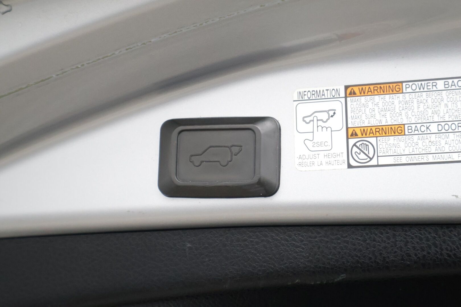 Toyota RAV4 2017 2,0 Valvematic AWD Business - ACC | Koukku | Kamera | Navi
