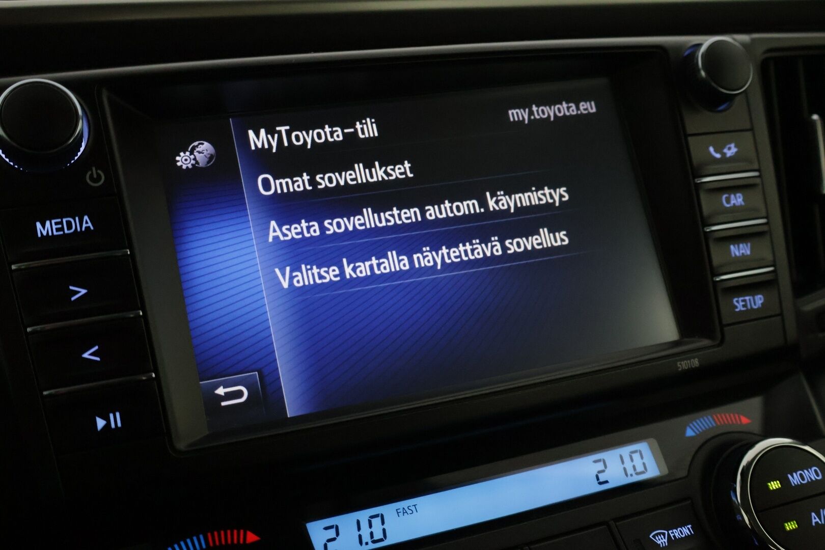 Toyota RAV4 2017 2,0 Valvematic AWD Business - ACC | Koukku | Kamera | Navi