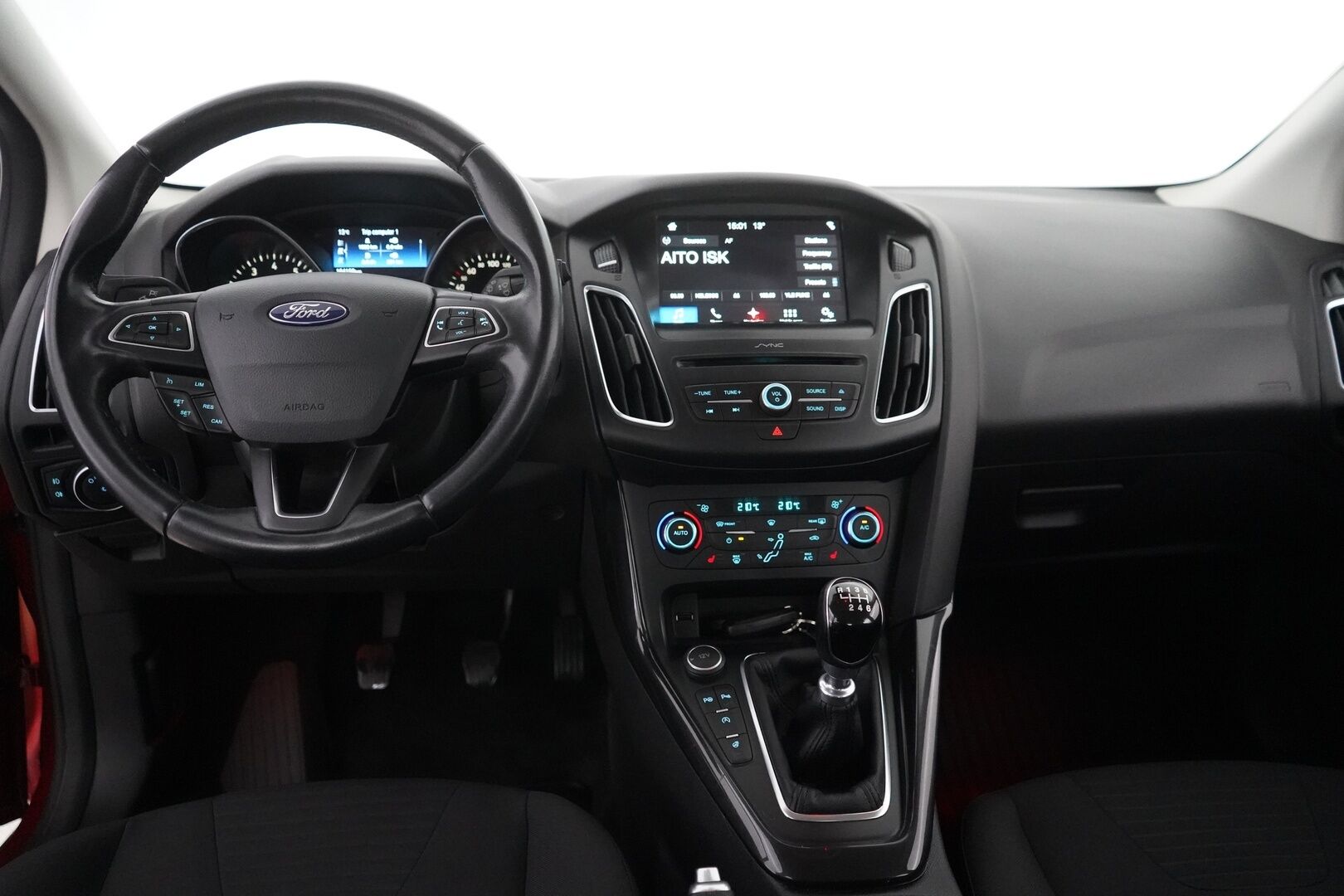 Ford Focus 2017 1,0 EcoBoost 125 hv Start/Stop M6 Titanium 5-ovinen - Tämä HELMI myydään huutokaupat.com sivustolla! - KORKO VAIN 3,99 %