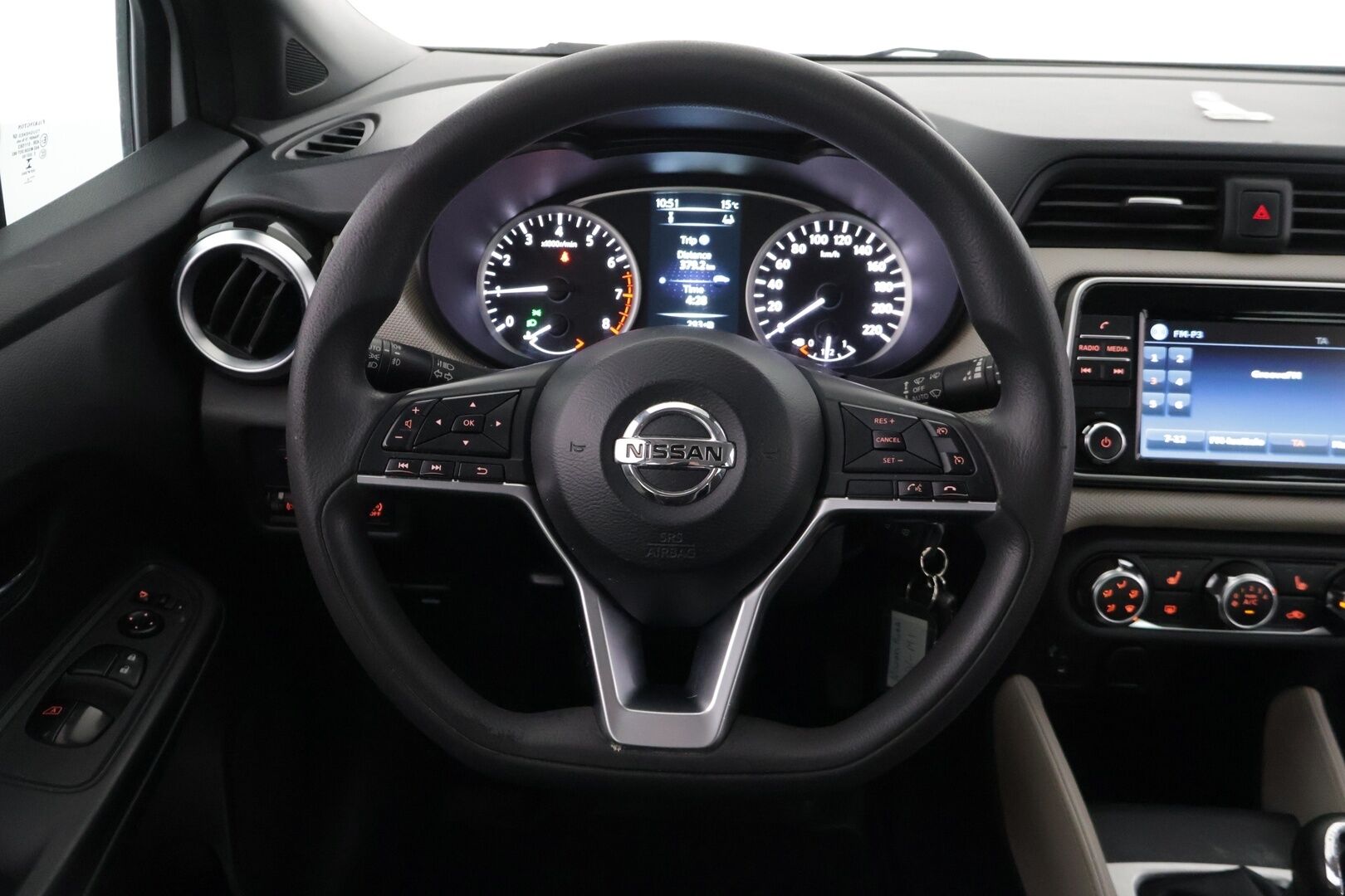 Nissan Micra 2017 IG-T 90 S/S Acenta 5M/T ** Lohko / Vakkari / Koukku - * Fiksu / Kahdet renkaat * - HULLUT BLACKWEEK JATKOT - KORKOTARJOUS 2,49%