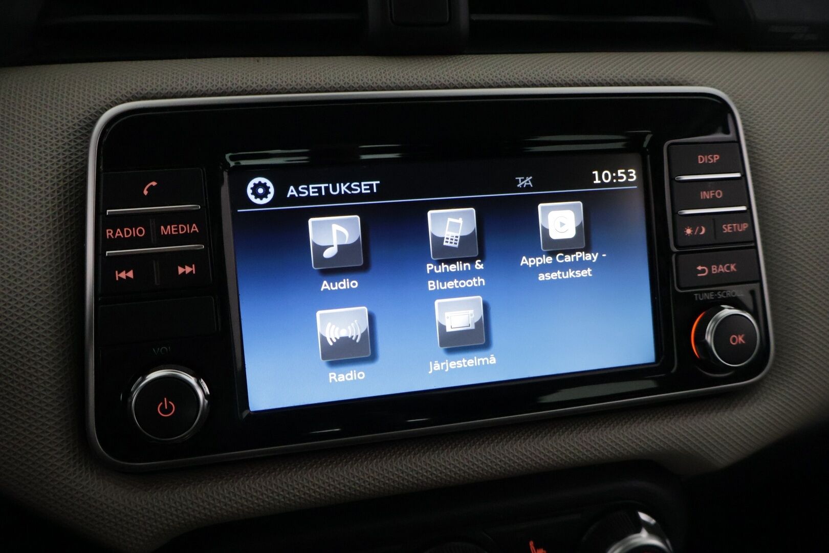 Nissan Micra 2017 IG-T 90 S/S Acenta 5M/T ** Lohko / Vakkari / Koukku - * Fiksu / Kahdet renkaat * - HULLUT BLACKWEEK JATKOT - KORKOTARJOUS 2,49%