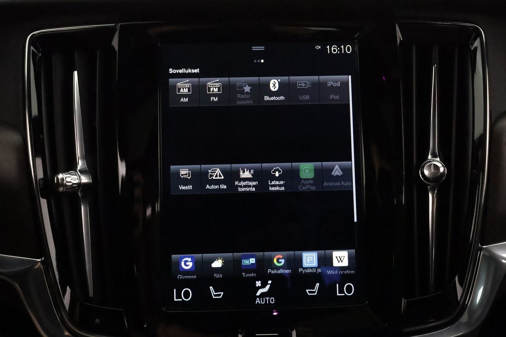 Volvo V90 Cross Country 2018 D5 AWD Pro aut. - Webasto | Panorama | HUD | 360 | Ilmastoidut & hierovat istuimet | Blis | Acc | Muistipenkit | Navi