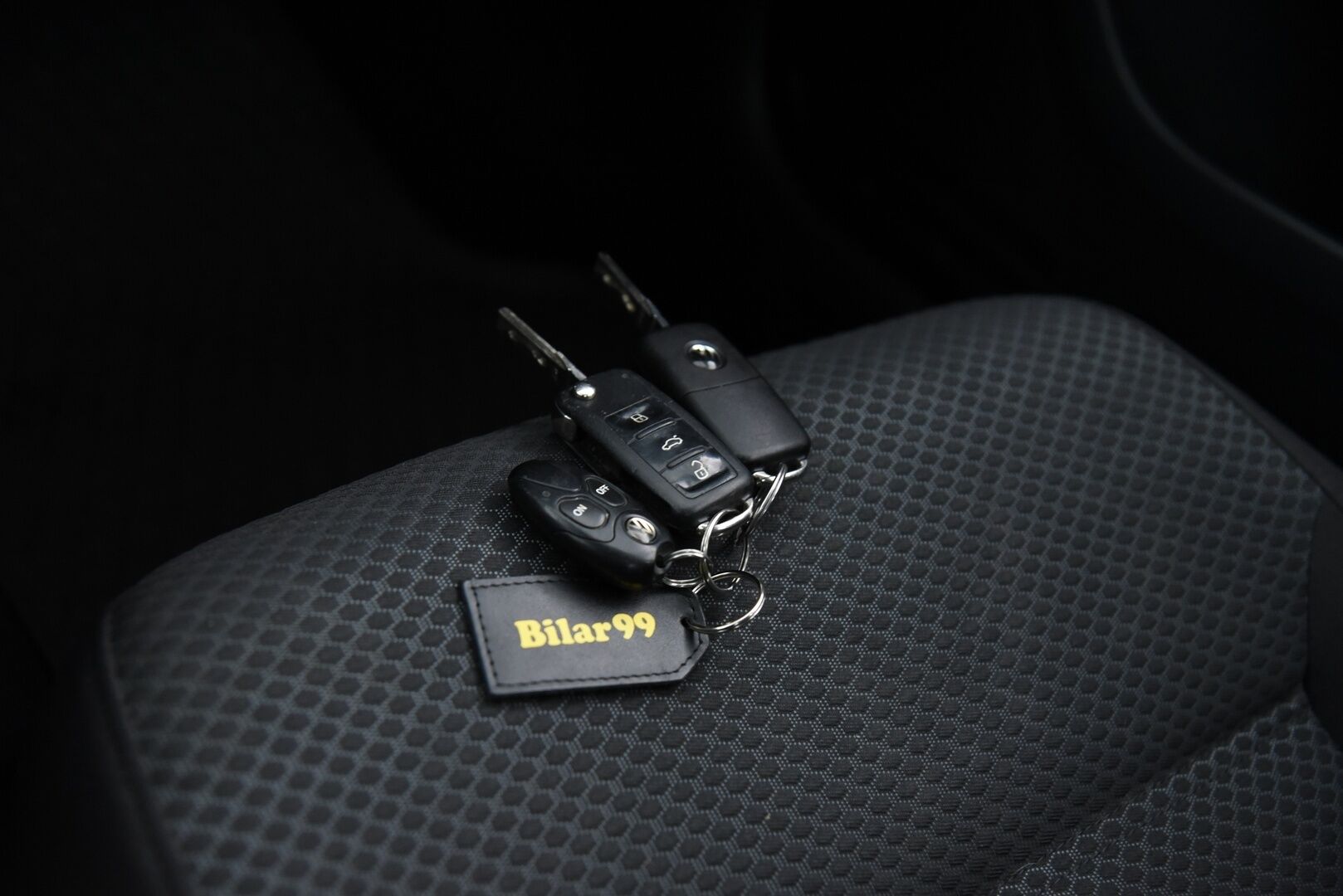 Volkswagen Jetta 2017 **Luxline 1,4 TSI 92 kW (125 hv) DSG-automaatti / Webasto / Vakkari / BT-Audio / 2x Alut - Suomi-Auto / Erinomaisesti huollettu!