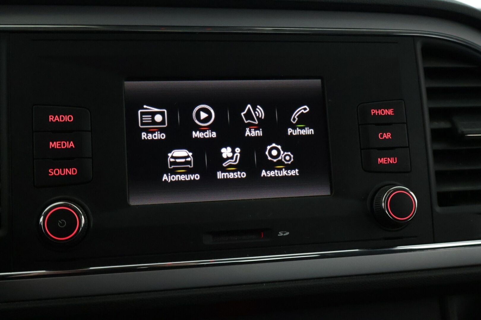 Seat Leon 2018 1,4 TGI 110 Style DSG * ACC / Lohko sisäpistokkeella / Kaistavahti / Bluetooth / Front Assist* - *Suomi-auto / 2x Renkaat*