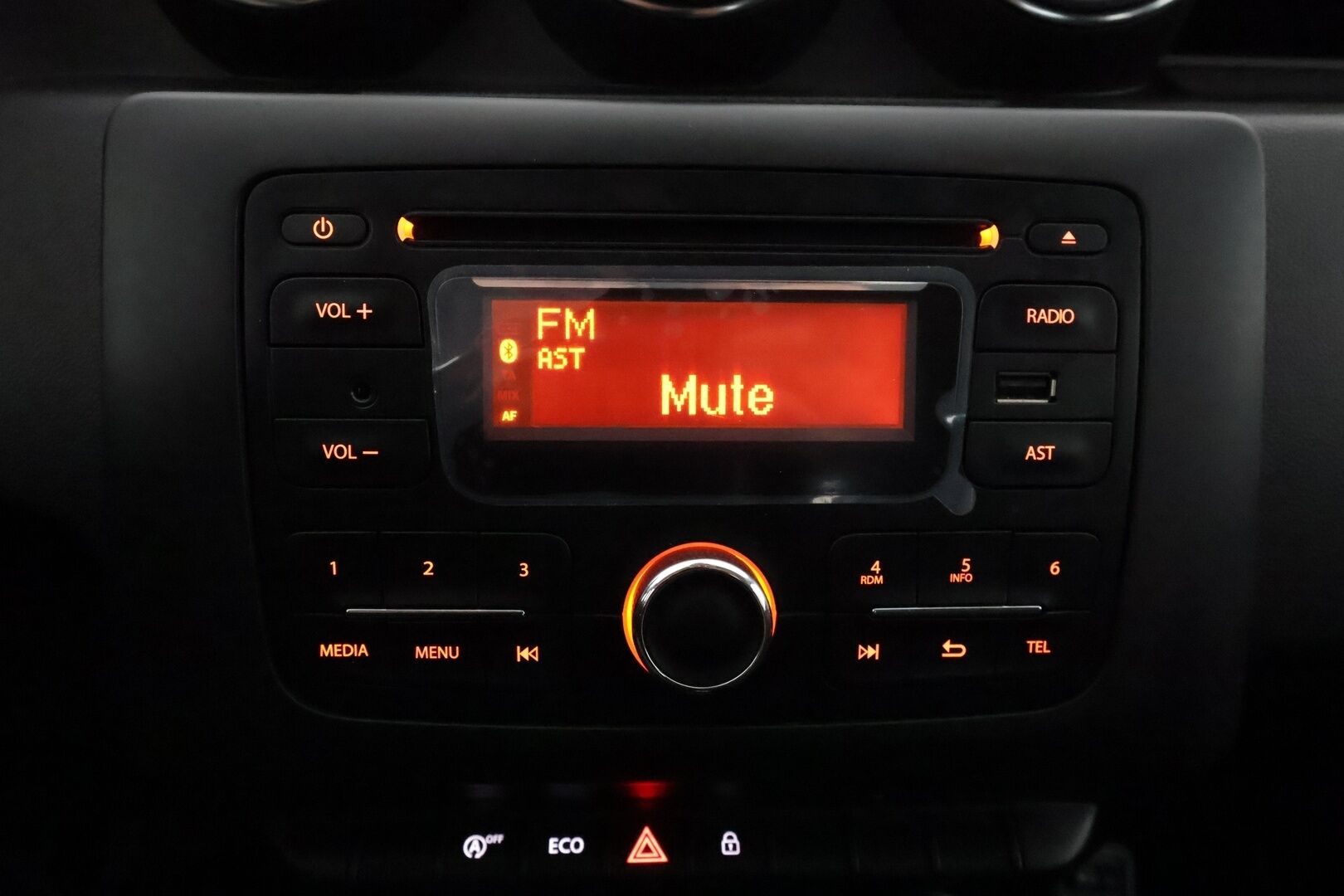 Dacia Duster 2018 TCe 125 4x2 Comfort ** 1-Om Suomi auto / Vakkari / Lohkolämmitin