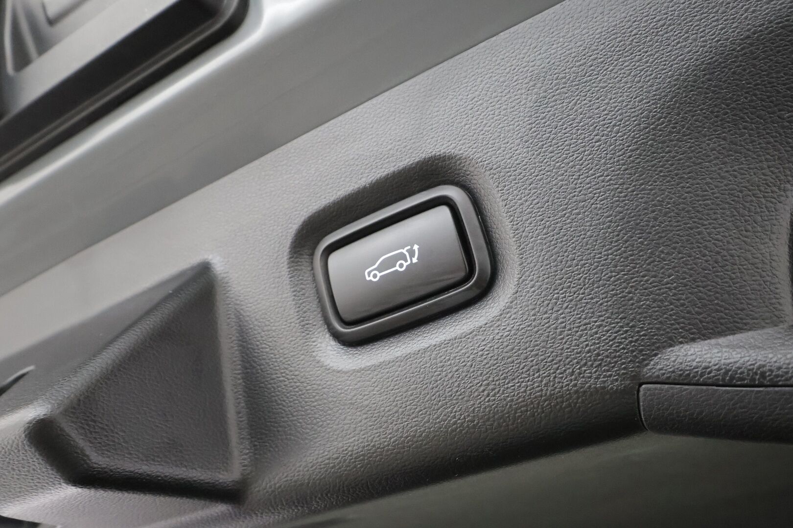 Hyundai IONIQ 5 2022 73 kWh 217 hv Premium * ACC / HUD / 360° / ILP / Muistipenkki / Koukku / Bose / LED / Ilmastoidut nahat / KeylessGo * - 1.Om Suomi-auto / Kahdet renkaat aluvanteilla