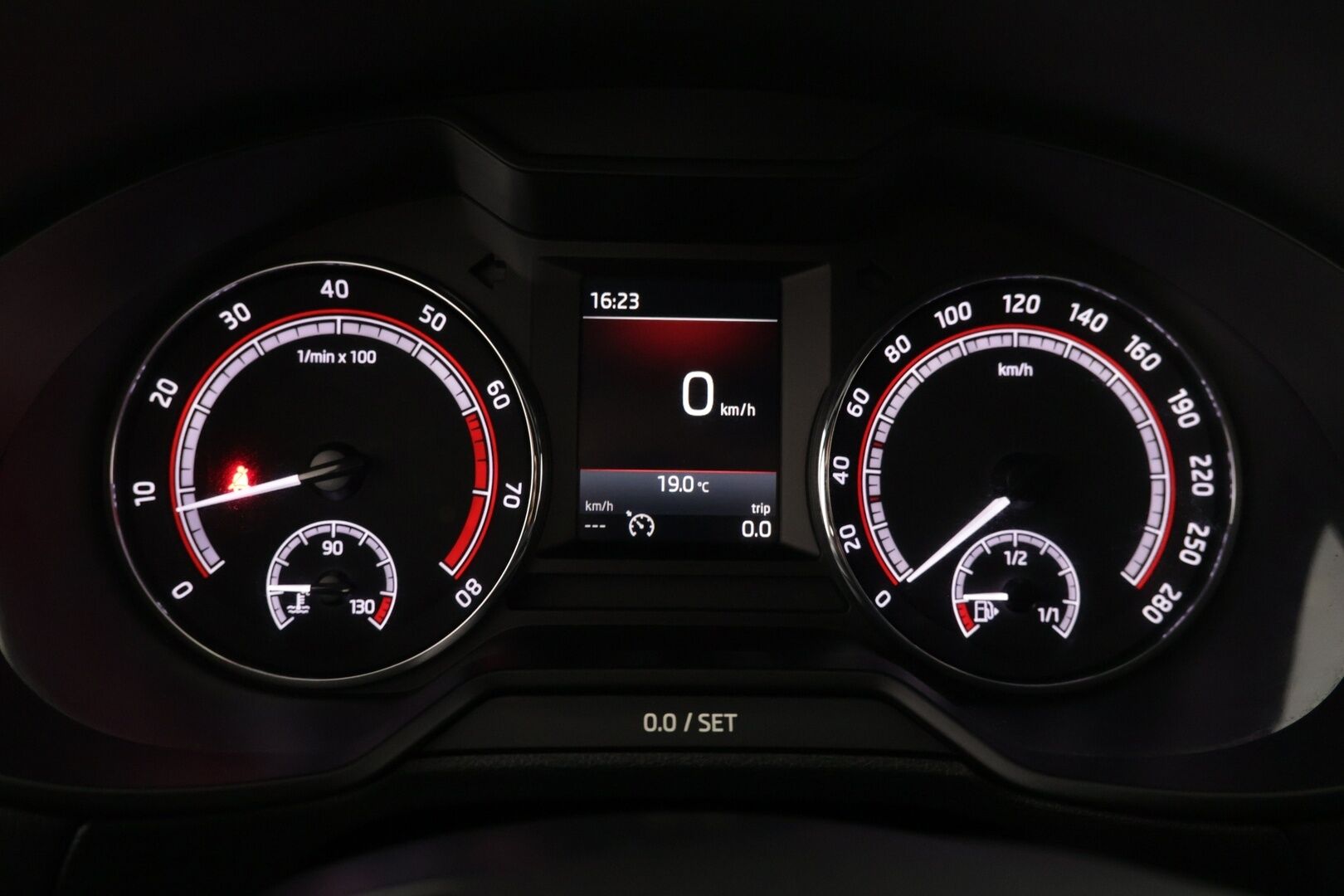 Skoda Octavia 2018 2.0 TSI RS -  | BLIS | Adapt. Vakkari | Canton | Tutkat | Lohko + Sisä |