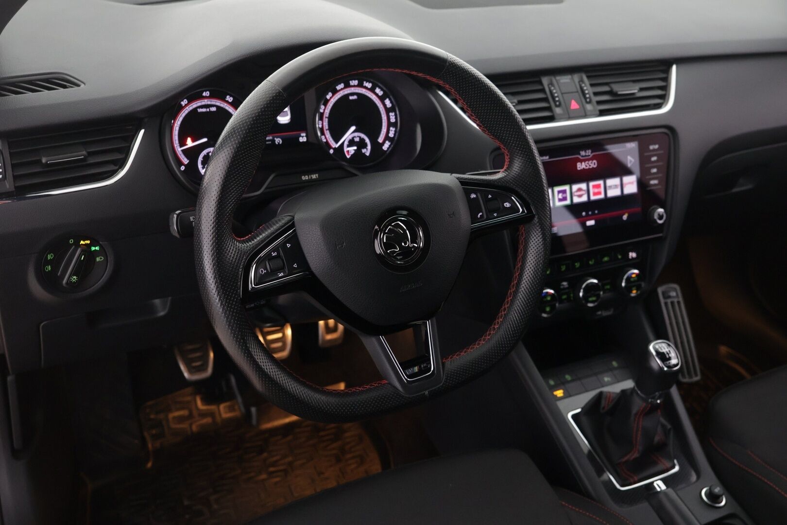 Skoda Octavia 2018 2.0 TSI RS -  | BLIS | Adapt. Vakkari | Canton | Tutkat | Lohko + Sisä |