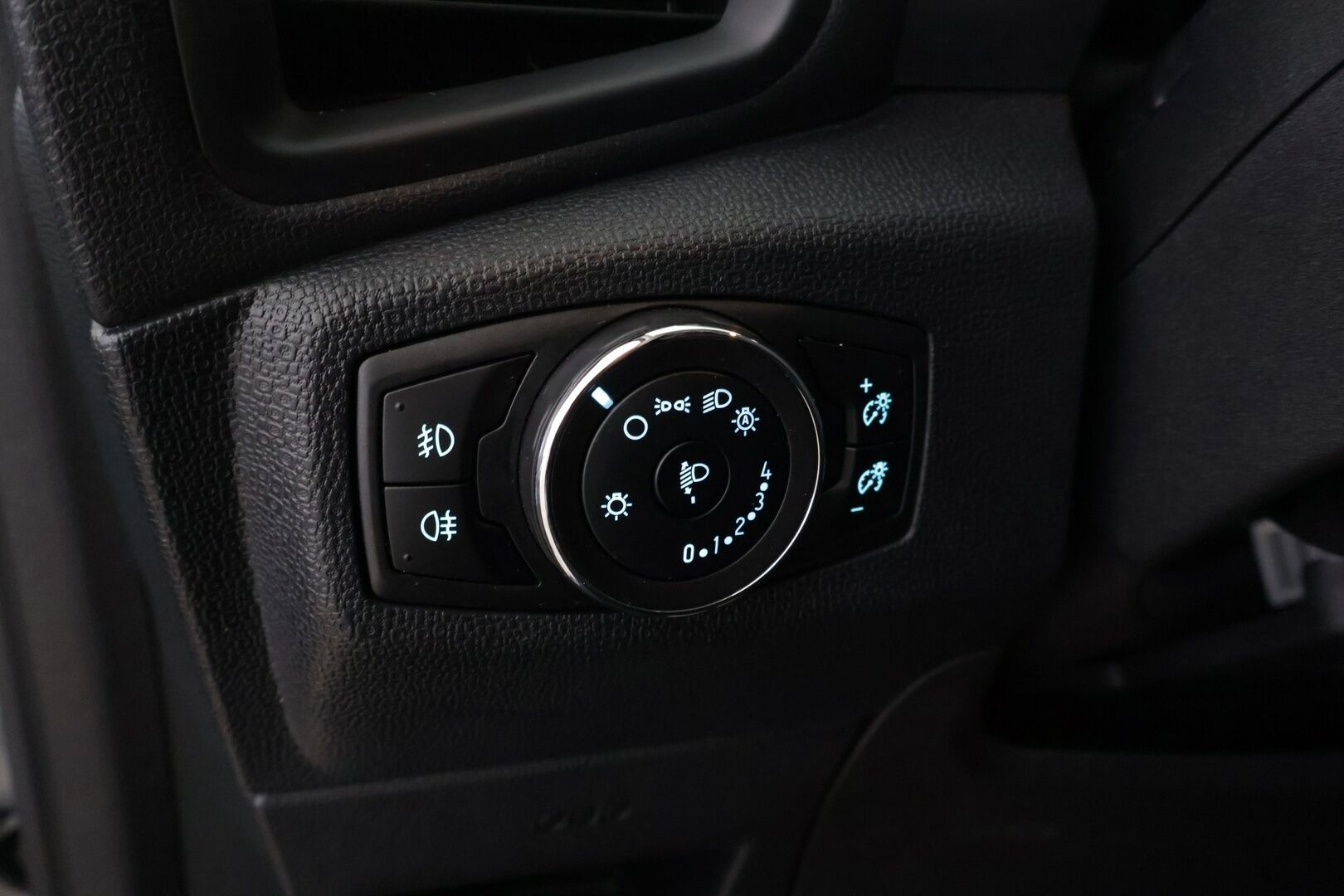 Ford Ecosport 2019 1,0 EcoBoost 125hv A6 Titanium 5-ovinen