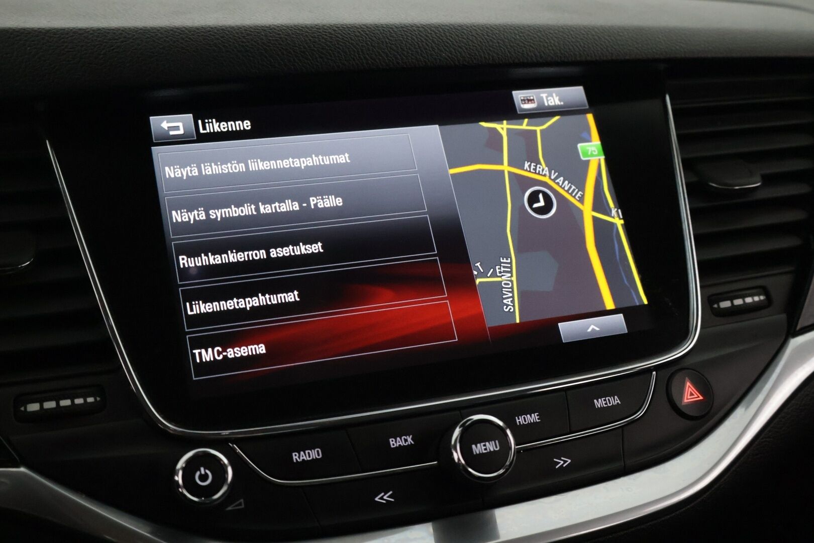 Opel Astra 2018 Sports Tourer Innovation 1,0 Turbo ECOTEC 78kW ECT5 ** Webasto / Vakkari / P-Kamera / BLIS / CarPlay / Sporttipenkit / Ratinlämmitin / Kaistavahti* - 2 renkaat / 2.Om / Suomi-auto* - HULLUT BLACKWEEK JATKOT - KORKOTARJOUS 2,49%