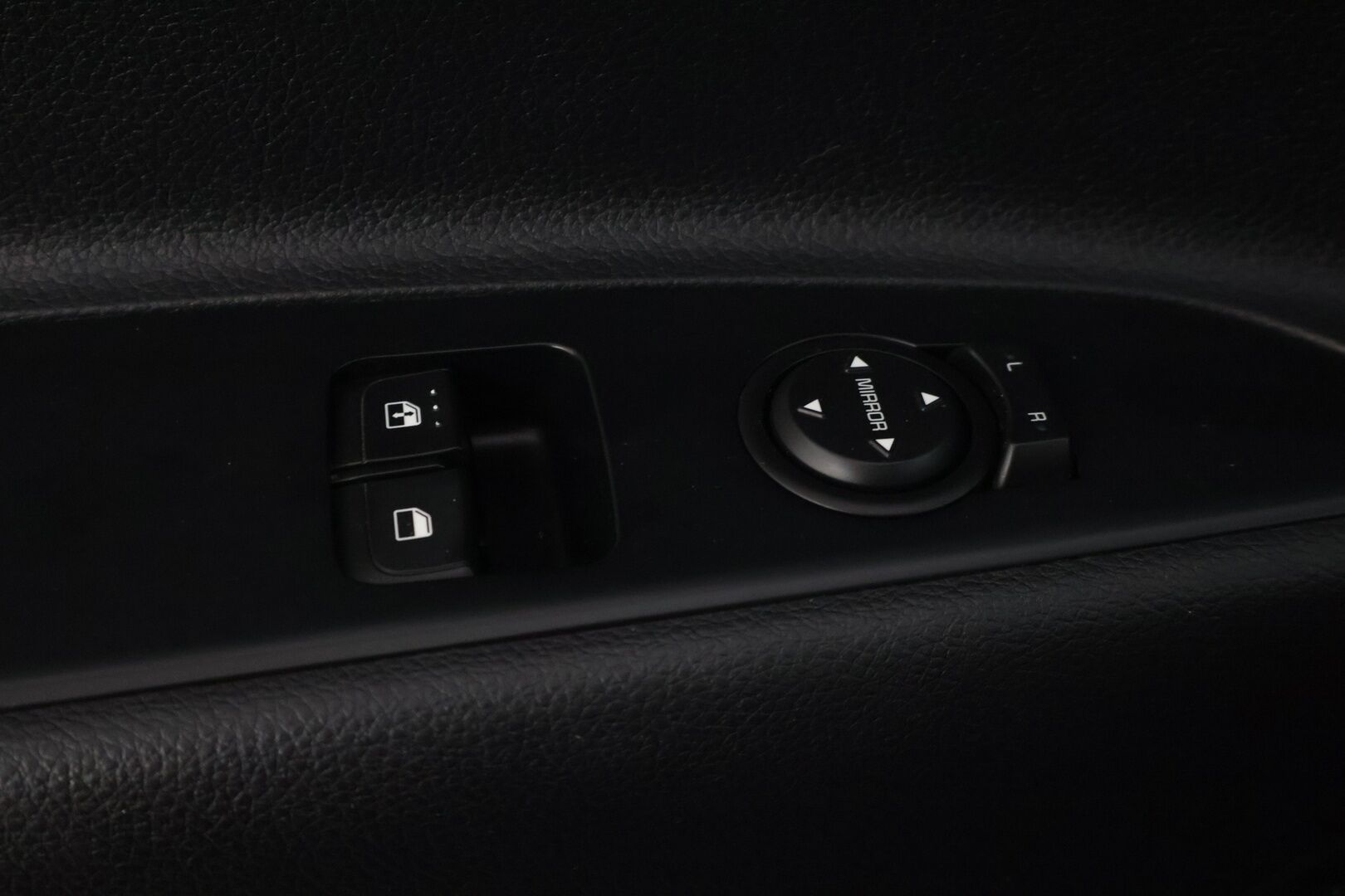Kia Rio 2018 1,2 ISG LX EcoDynamics - | 1-Omisteinen | Huollettu merkkiliikkeessä | Kahdet hyvät renkaat + alumiinivanteet | ApplearPlay & AndroidAuto |  