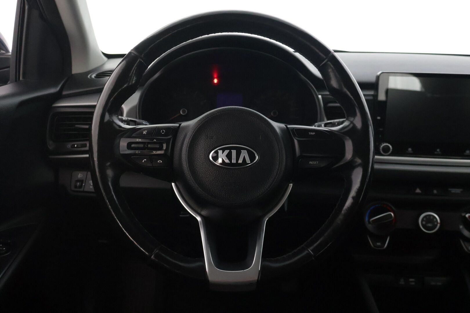 Kia Rio 2018 1,2 ISG LX EcoDynamics - | 1-Omisteinen | Huollettu merkkiliikkeessä | Kahdet hyvät renkaat + alumiinivanteet | ApplearPlay & AndroidAuto |  