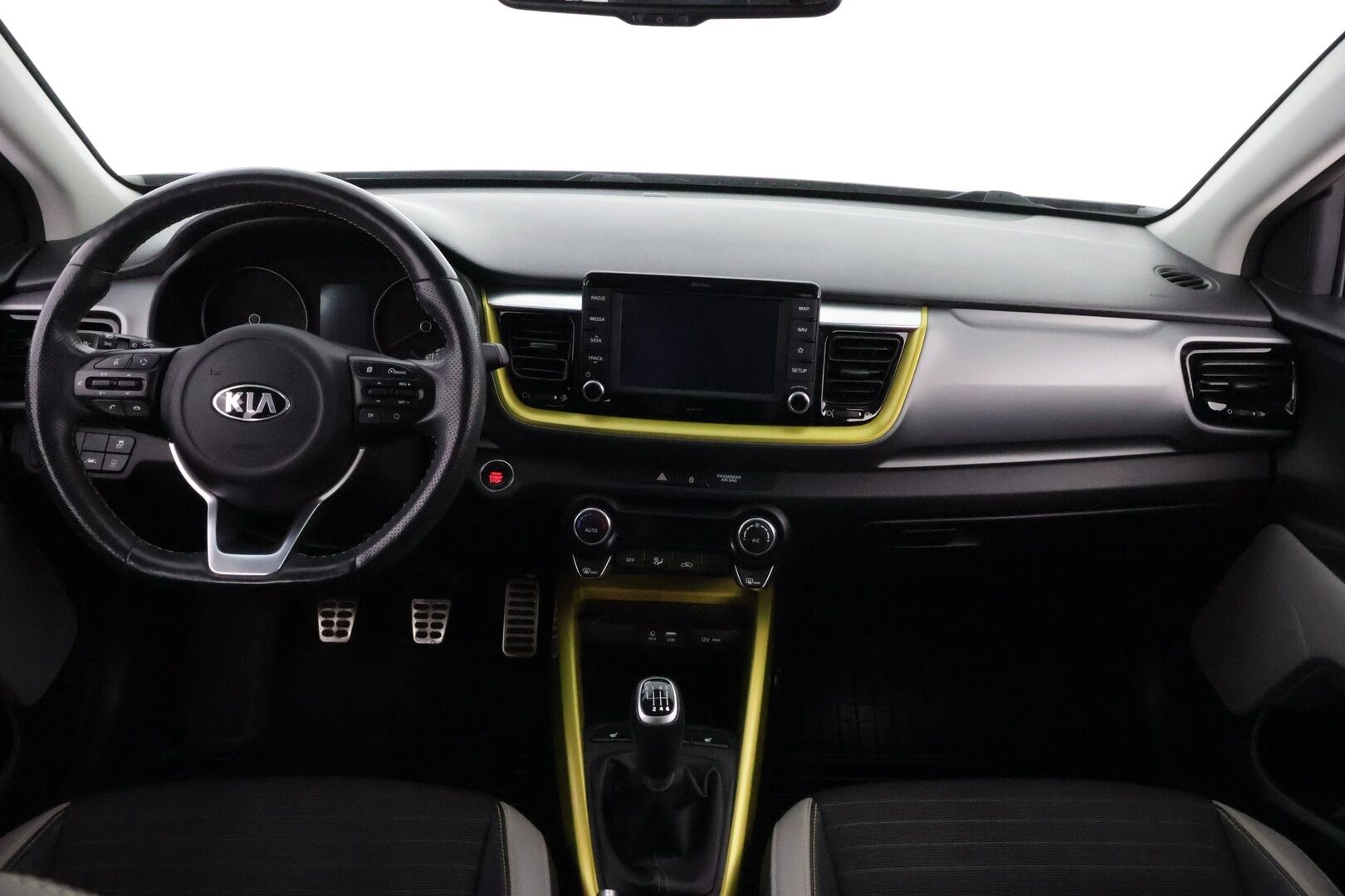 Kia Stonic 2018 1,0 T-GDI ISG 120hv TX Design EcoDynamics *Suomiauto / Merkkihuollettu / P.Kamera / Lohko&Sisä / Vakkari / Navi / Ratinlämmitin*