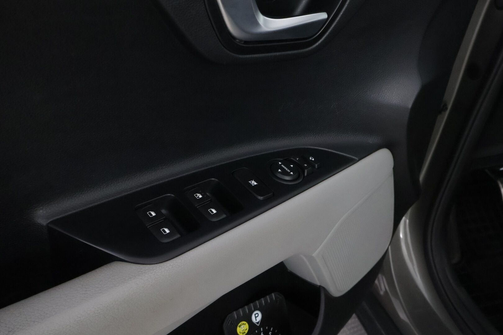 Kia Stonic 2018 1,0 T-GDI ISG 120hv TX Design EcoDynamics *Suomiauto / Merkkihuollettu / P.Kamera / Lohko&Sisä / Vakkari / Navi / Ratinlämmitin*