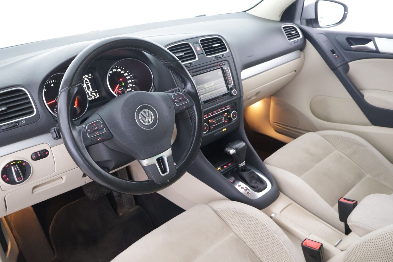 Volkswagen Golf 2009 Highline 1,4 TSI (160hv) 118 kW, DSG-autom. 4-ovinen - * MYYDÄÄN HUUTOKAUPAT.COM *