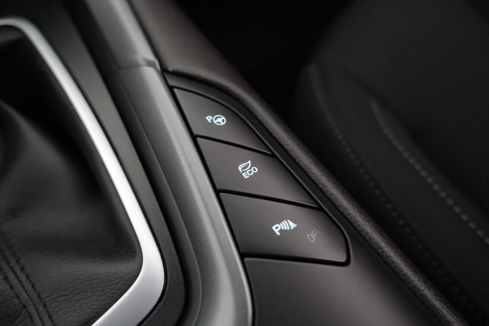 Ford Mondeo 2018 2,0 187hv eCVT Titanium HEV Edition - Suomi-auto | LED | Navi | Kahdet renkaat