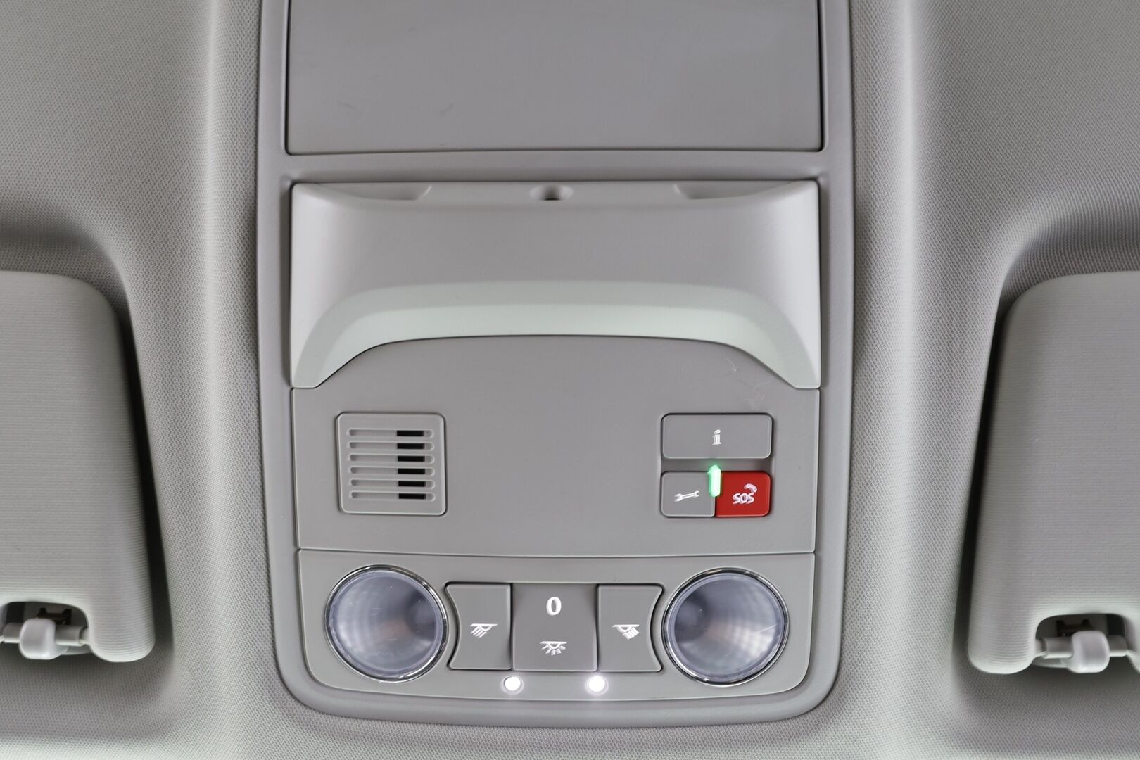 Skoda Karoq 2018 2,0 TDI 150 4x4 Style DSG * ACC / P.kamera / LED / Navi / Webasto / Koukku / KeylessGo * - 1.Om Suomi-auto / Kahdet renkaat aluvanteilla - HULLU BLACKWEEK KORKOTARJOUS 2,49%