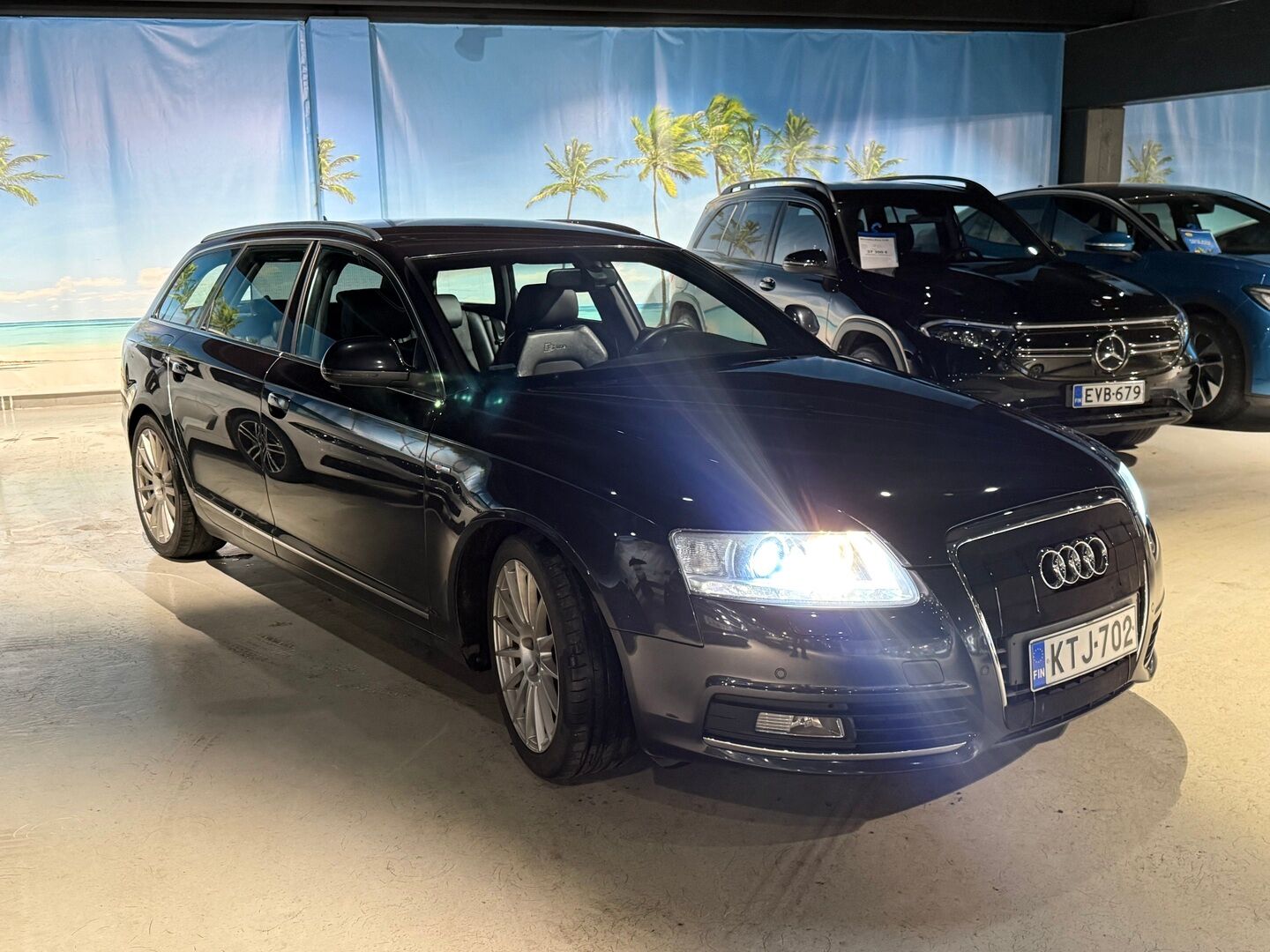 Audi A6 2010 Avant S line Business 2,0 TDI (DPF) multitronic * YritysOutlet - Myydään vain yrityksille * - S-Line / Webasto / Sähköpenkit / P-kamera / Uskomattoman siistikuntoinen! / Merkkihuollettu! - Osta nyt, maksa vasta ensi vuonna