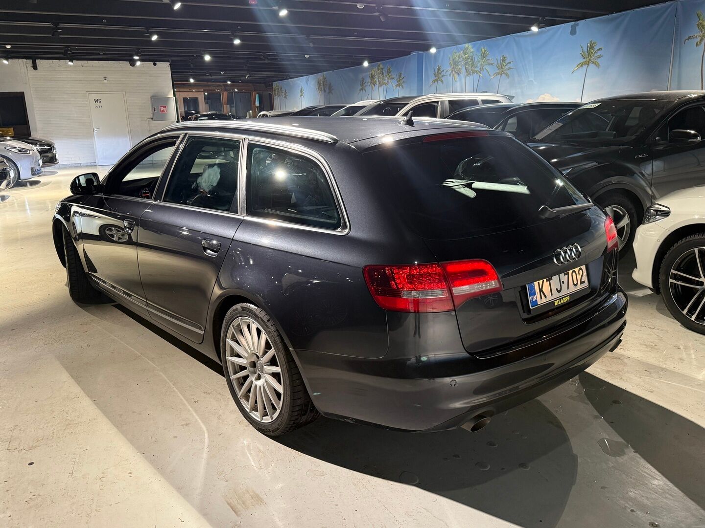 Audi A6 2010 Avant S line Business 2,0 TDI (DPF) multitronic * YritysOutlet - Myydään vain yrityksille * - S-Line / Webasto / Sähköpenkit / P-kamera / Uskomattoman siistikuntoinen! / Merkkihuollettu! - Osta nyt, maksa vasta ensi vuonna