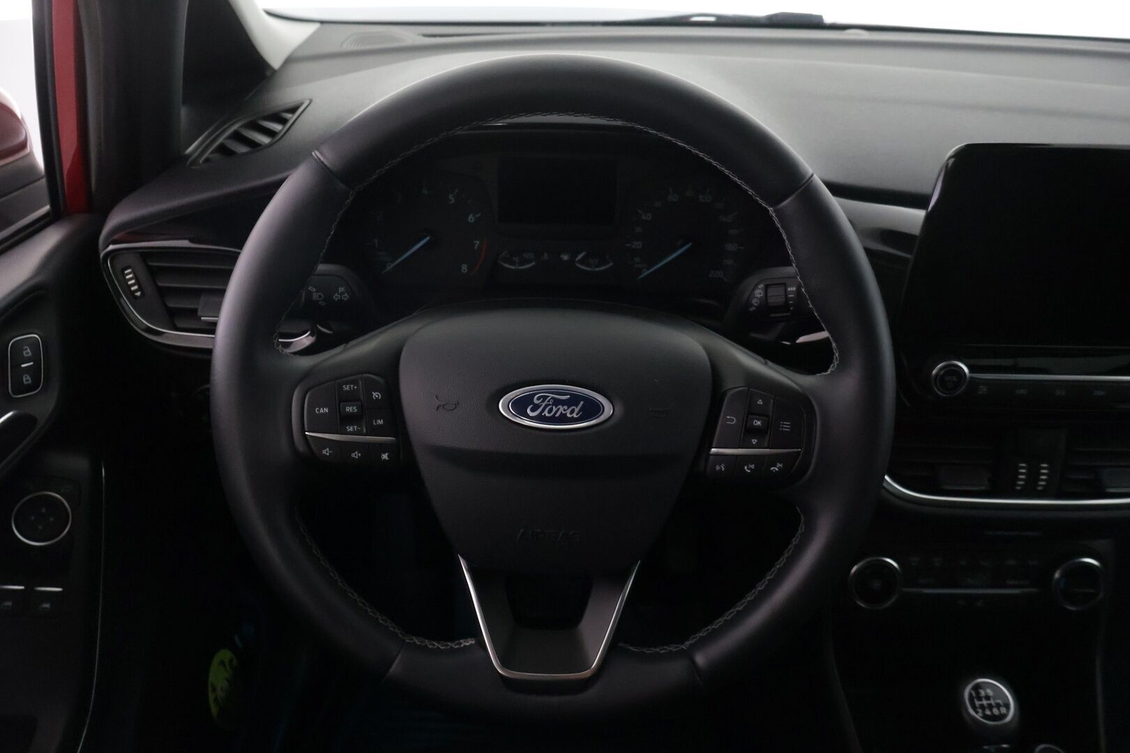Ford Fiesta 2018 1,0 EcoBoost 100hv M6 Titanium 5-ovinen - | P. kamera | lohko+sisähaara | Jakohihna tehty 06/2026 |