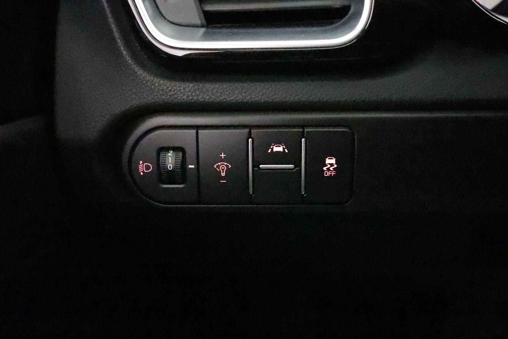 Kia Ceed 2019 1,0 T-GDI ISG 120hv EX 5D EcoDynamics **Vakkari / P.kamera / Apple&Android / Lohkolämmitin / Puolinahat** - Suomi-auto / Kahdet renkaat aluvanteilla / Penkinlämmittimet takana / Tuulilasin lämmitin / Ratin lämmitin