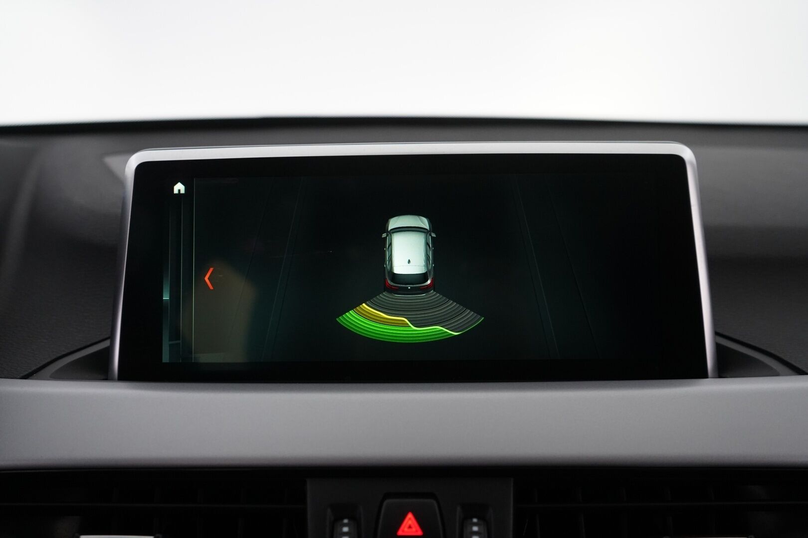 BMW X1 2019 F48 xDrive 18d A Business Pro* HUD / Panorama / Vetokoukku / Keyless / Hifi * - Suomi-auto / Huippuvarusteet / Kahdet OEM Vanteet / Viimeisin huolto 9/2025