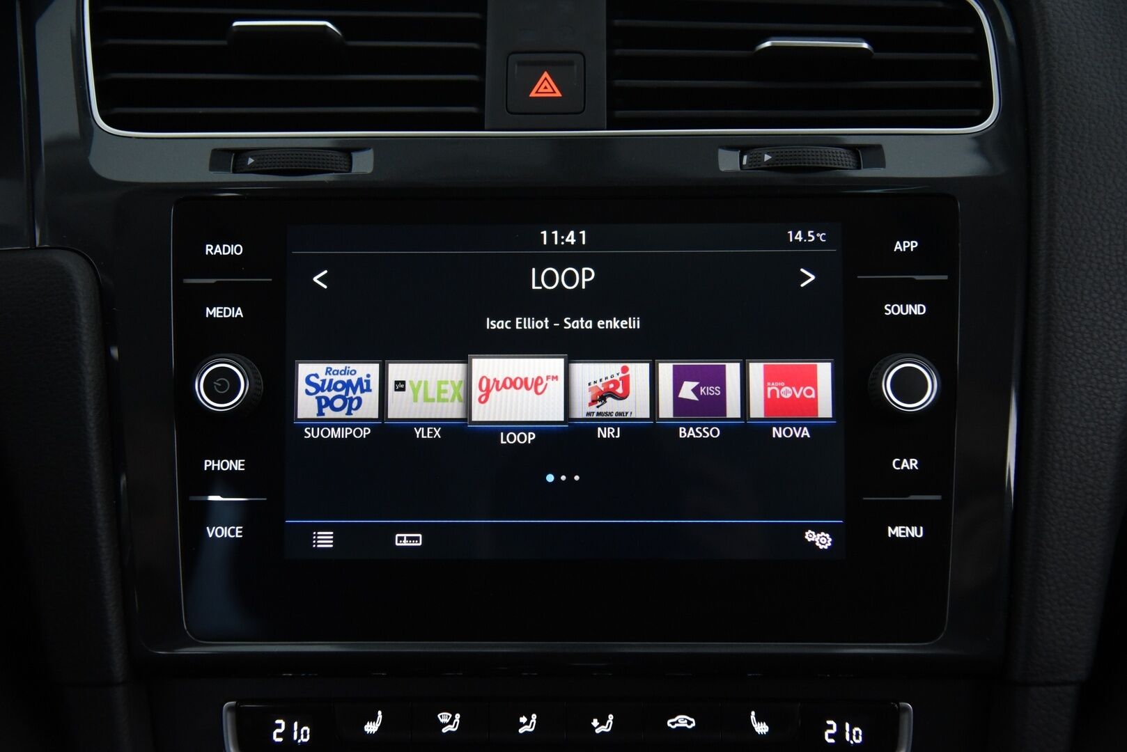 Volkswagen Golf 2019 Comfortline 1,0 TSI 85 kW (115 hv) DSG-automaatti / Webasto / Adapt.vakkari / P.kamera / LED / Apple&Android - Suomi-auto / Hihna vaihdettu / 2x alumiinivanteet hyvillä renkailla!