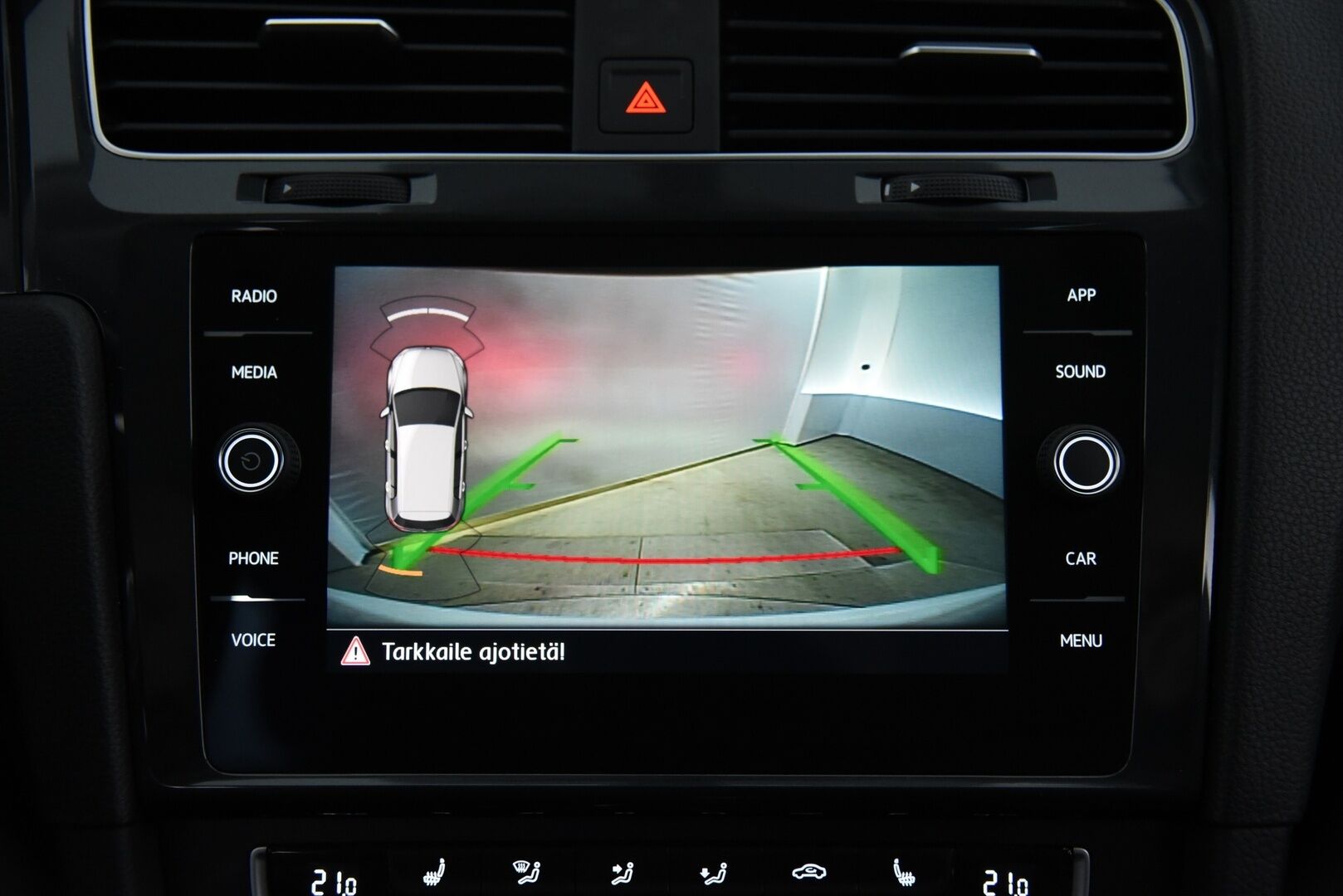 Volkswagen Golf 2019 Comfortline 1,0 TSI 85 kW (115 hv) DSG-automaatti / Webasto / Adapt.vakkari / P.kamera / LED / Apple&Android - Suomi-auto / Hihna vaihdettu / 2x alumiinivanteet hyvillä renkailla!