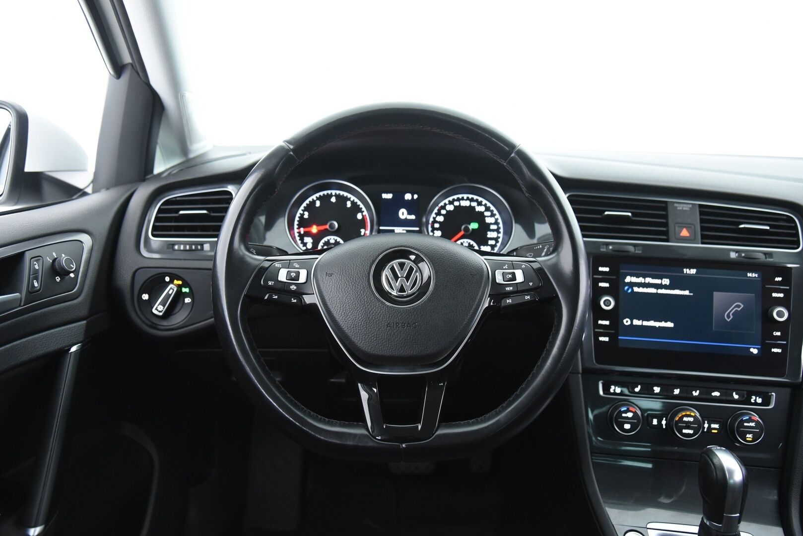 Volkswagen Golf 2019 Comfortline 1,0 TSI 85 kW (115 hv) DSG-automaatti / Webasto / Adapt.vakkari / P.kamera / LED / Apple&Android - Suomi-auto / Hihna vaihdettu / 2x alumiinivanteet hyvillä renkailla!