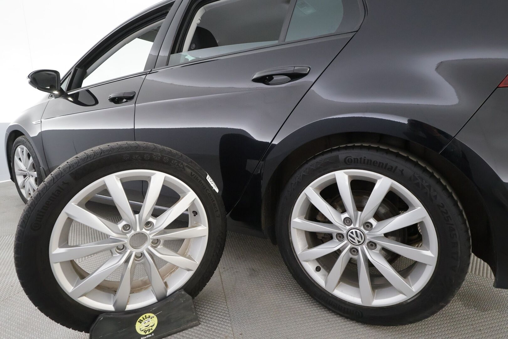 Volkswagen Golf 2019 Highline 1,5 TSI EVO 96 kW (130 hv) BLUEMOTION DSG * ACC / Webasto / LED / P.Kamera / Keyless / Apple&Android * - Suomi-auto / Kahdet Renkaat - HULLUT AVAJAISHULINAT KORKOTARJOUS 3,29 %