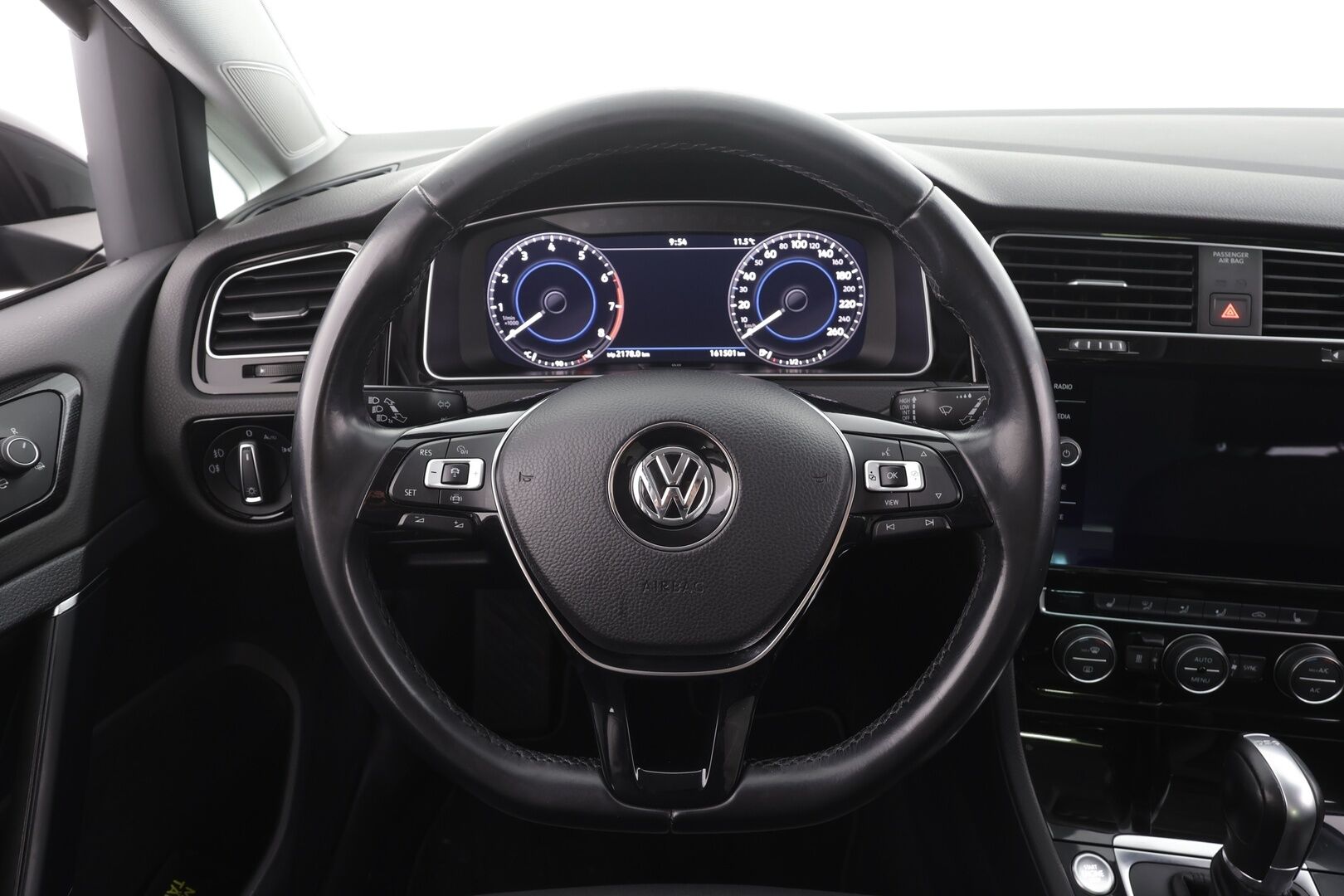 Volkswagen Golf 2019 Highline 1,5 TSI EVO 96 kW (130 hv) BLUEMOTION DSG * ACC / Webasto / LED / P.Kamera / Keyless / Apple&Android * - Suomi-auto / Kahdet Renkaat - HULLUT AVAJAISHULINAT KORKOTARJOUS 3,29 %