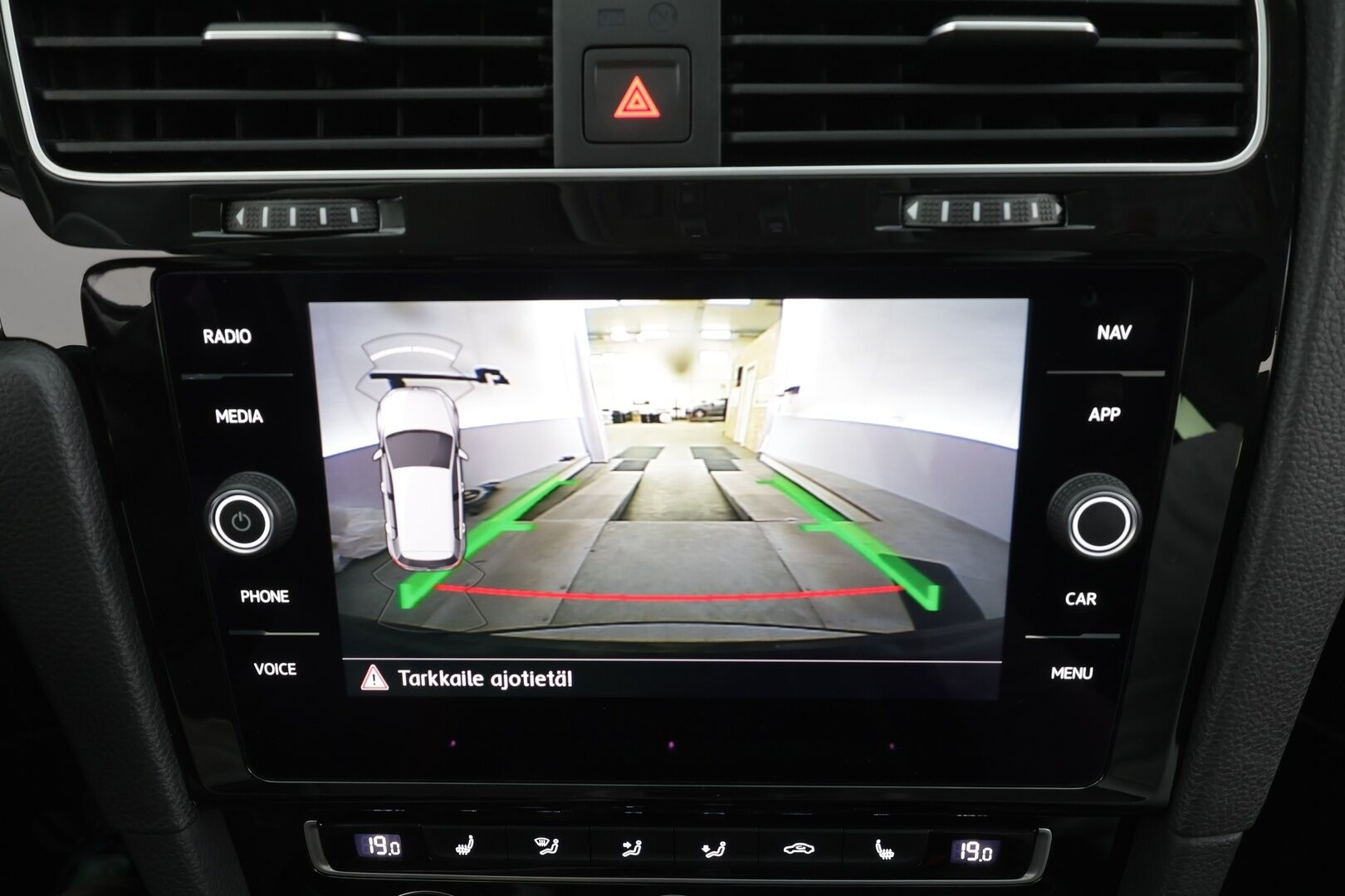 Volkswagen Golf 2019 Highline 1,5 TSI EVO 96 kW (130 hv) BLUEMOTION DSG * ACC / Webasto / LED / P.Kamera / Keyless / Apple&Android * - Suomi-auto / Kahdet Renkaat - HULLUT AVAJAISHULINAT KORKOTARJOUS 3,29 %