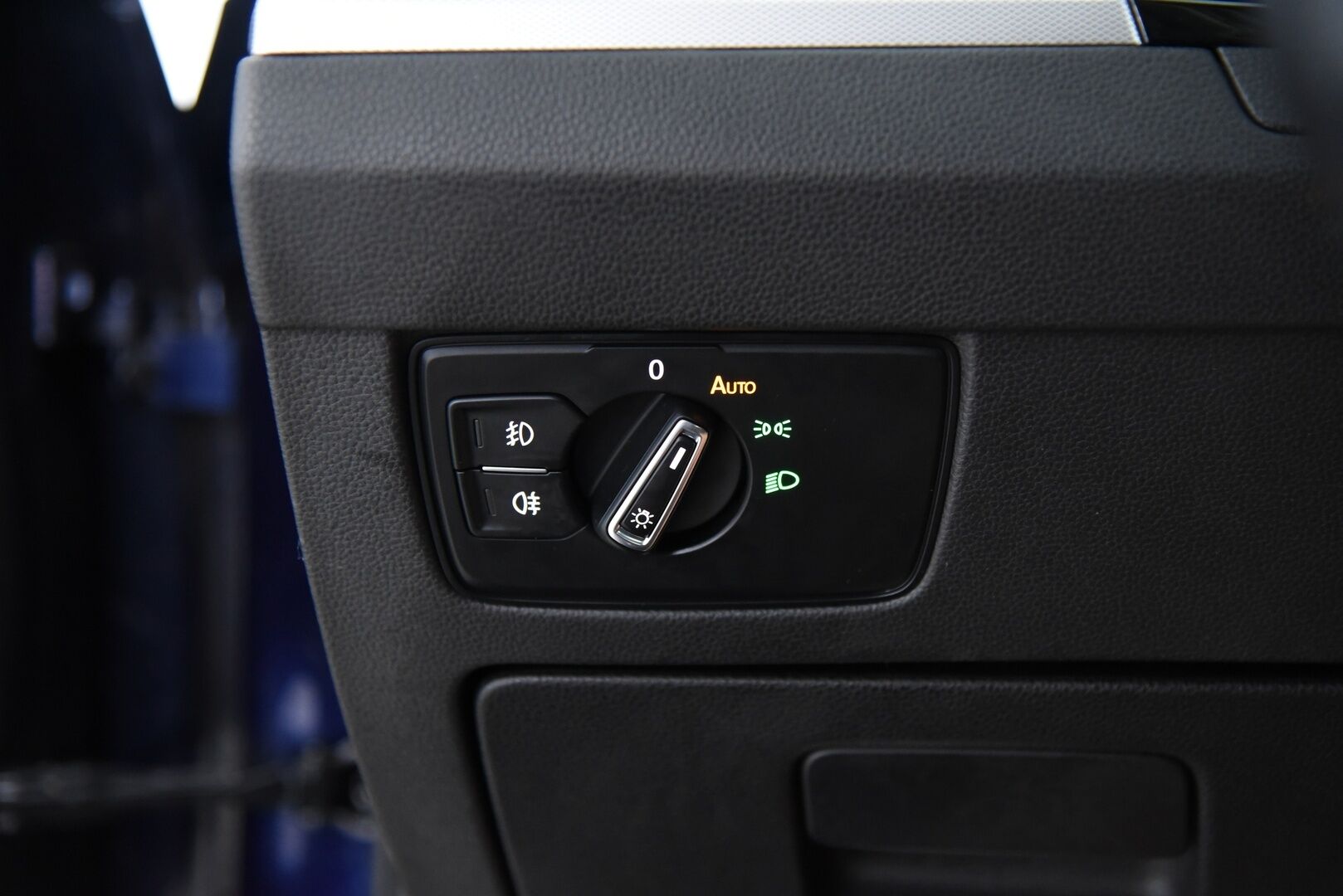 Volkswagen Passat 2019 Sedan Comfortline 2,0 TDI SCR 110 kW (150 hv) DSG-aut. / Suomi-auto / Adapt. Vak. / ergoComf. / Webasto / Koukku / - / Upea väri! / Jakopää tehty / Todella siisti / 2-omisteinen