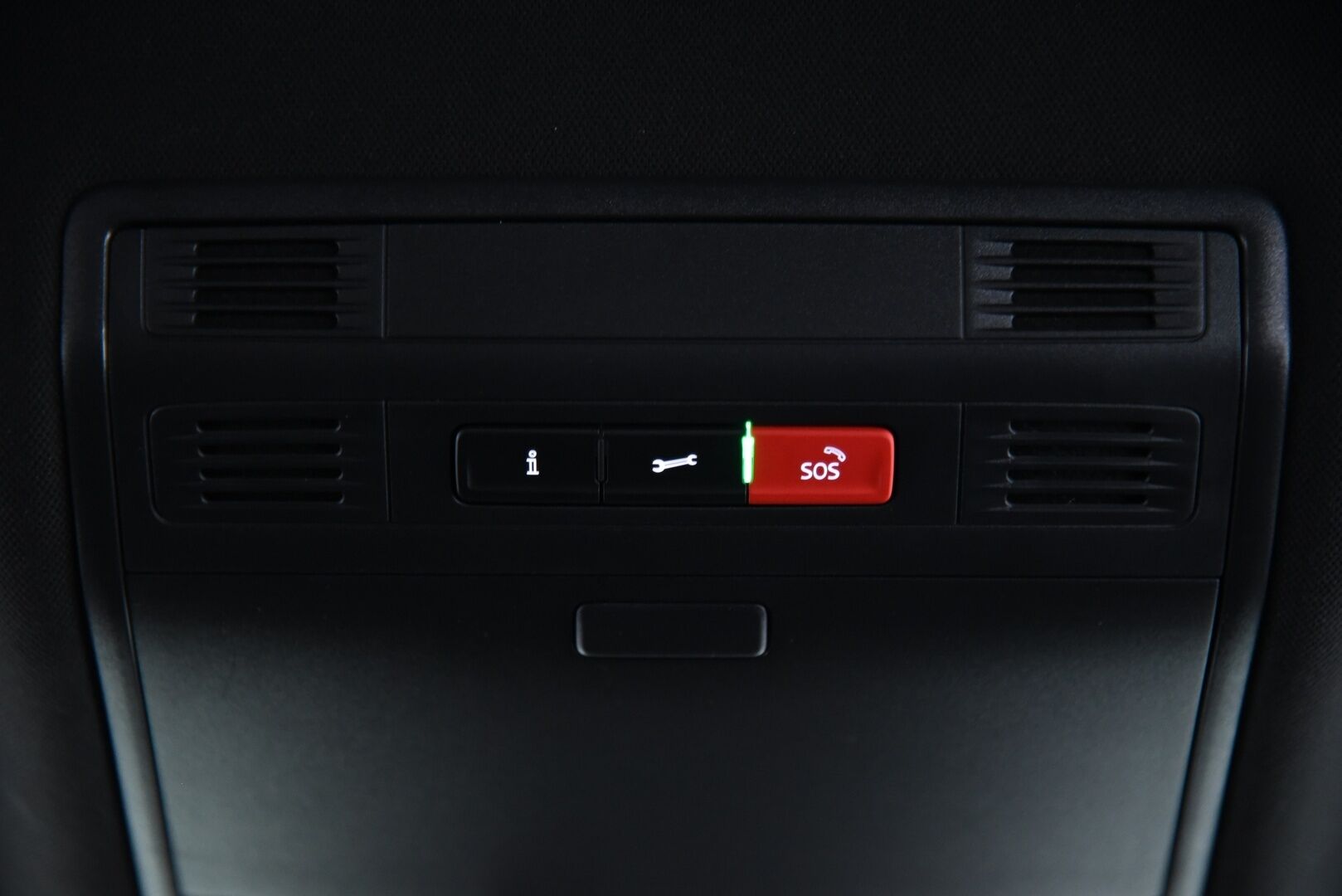 Volkswagen Arteon 2019 R-Line Limited Edition 2,0 TDI SCR 140 kW 4MOTION DSG-aut. / Suomi-auto / Adapt. Vak. / Digimittaristo / Webasto / Navi / - Hyvin varusteltu / Jakohihna vaihdettu 06.2025! / BLIS / Matrix-led