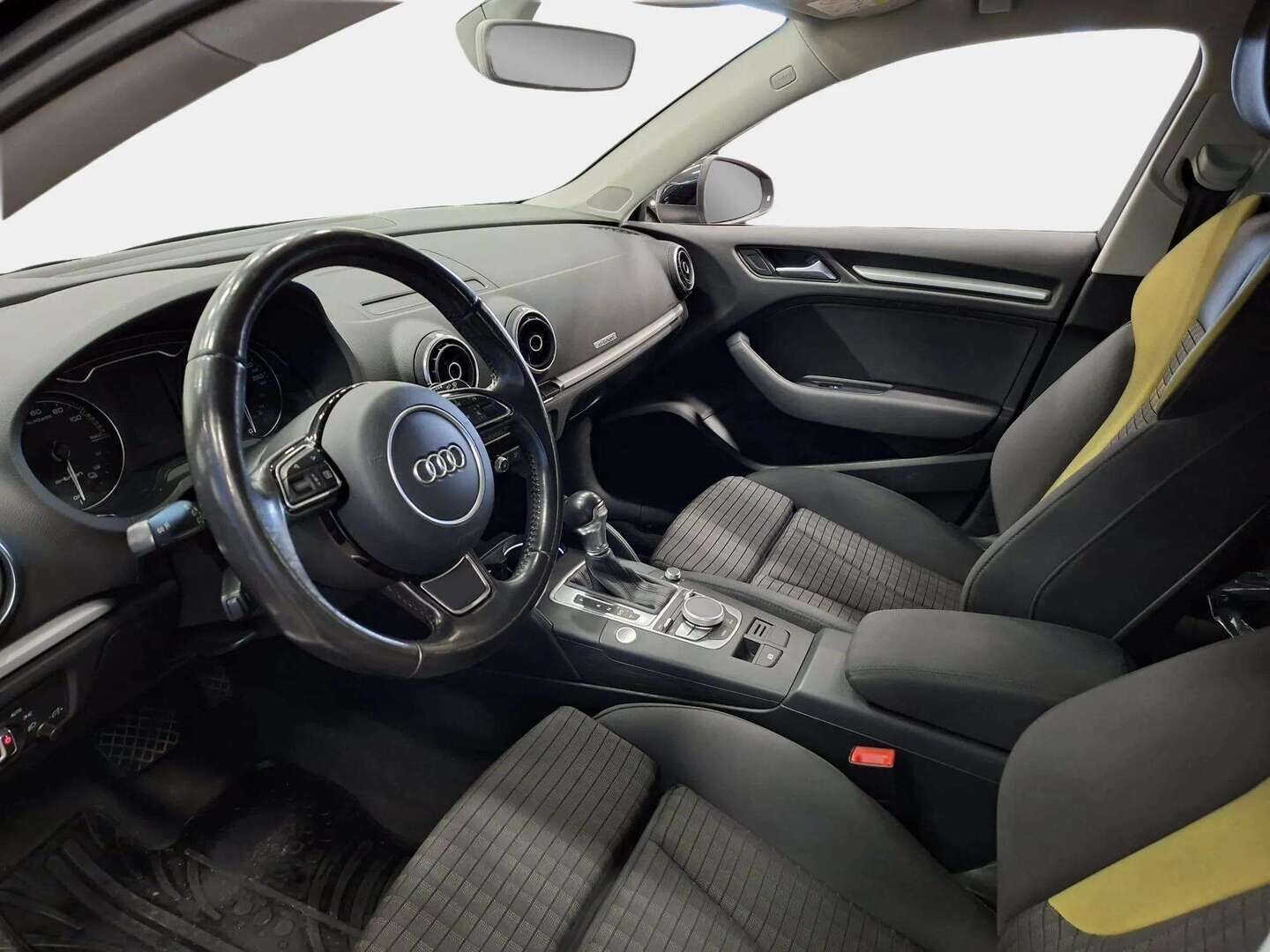 Audi A3 2016 Sportback 1,4 TFSI e-tron S tronic - | P. Tutka | Sport- penkit | Navi | Keyless | 