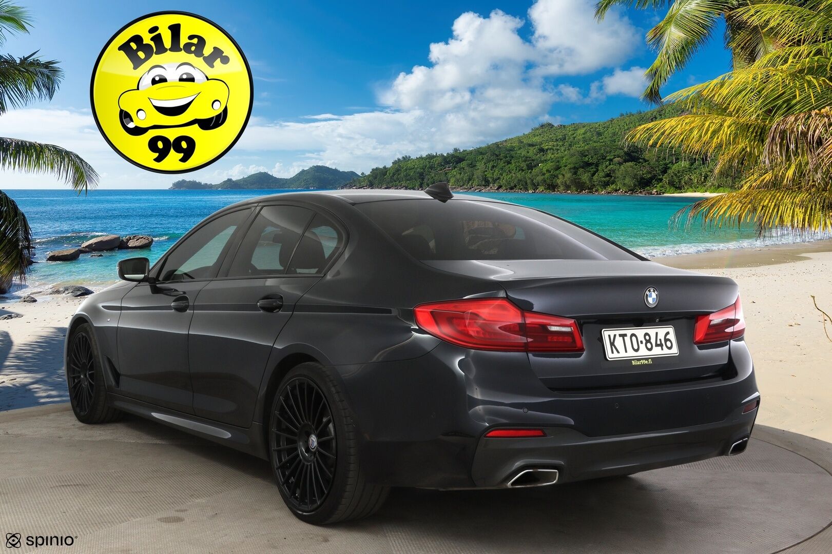 BMW 520 2017 G30 Sedan 520d xDrive Business M Sport * HUD / Muistipenkki / P-Kamera / Kattoluukku / Adapt. LED / Nahkasisusta / Hifit * - * Kahdet renkaat & vanteet / Hyvin huollettu! *