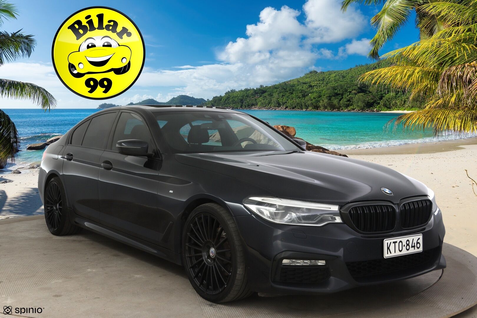 BMW 520 2017 G30 Sedan 520d xDrive Business M Sport * HUD / Muistipenkki / P-Kamera / Kattoluukku / Adapt. LED / Nahkasisusta / Hifit * - * Kahdet renkaat & vanteet / Hyvin huollettu! *