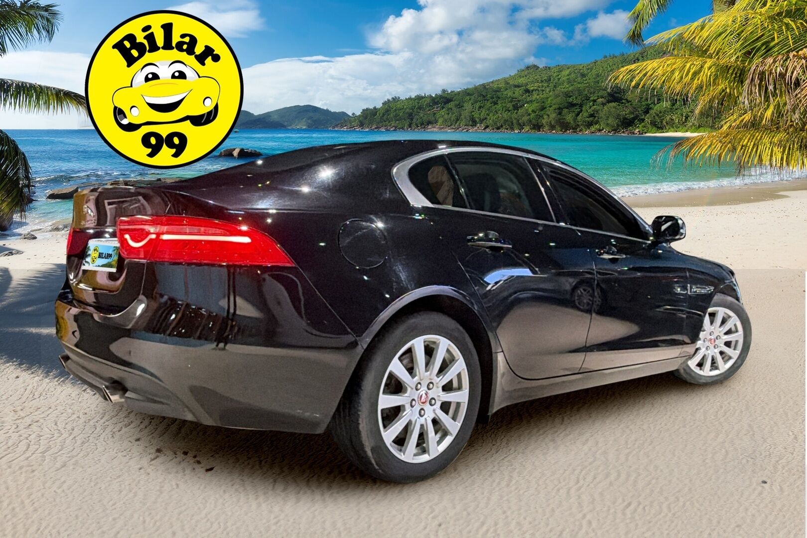 Jaguar XE 2019 20t Pure Business Aut - Suomiauto | Webasto | Vakkari | LDW | Navi | Bi-Xenon | Hyvin huollettu | 2x Renkaat Aluvantein! - KORKO VAIN 3,99 %